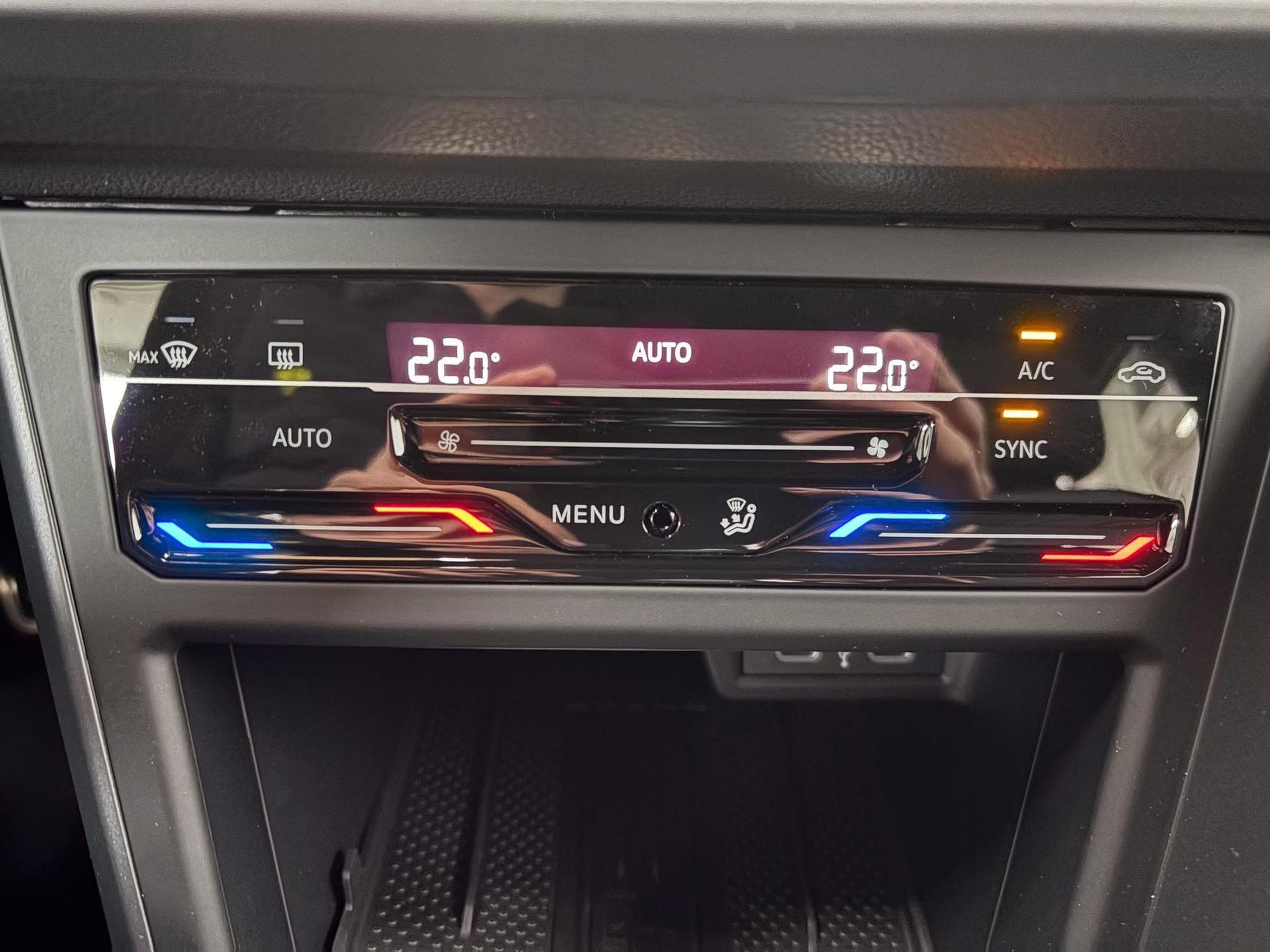 VW Taigo R-LINE (2026) - Photo 24