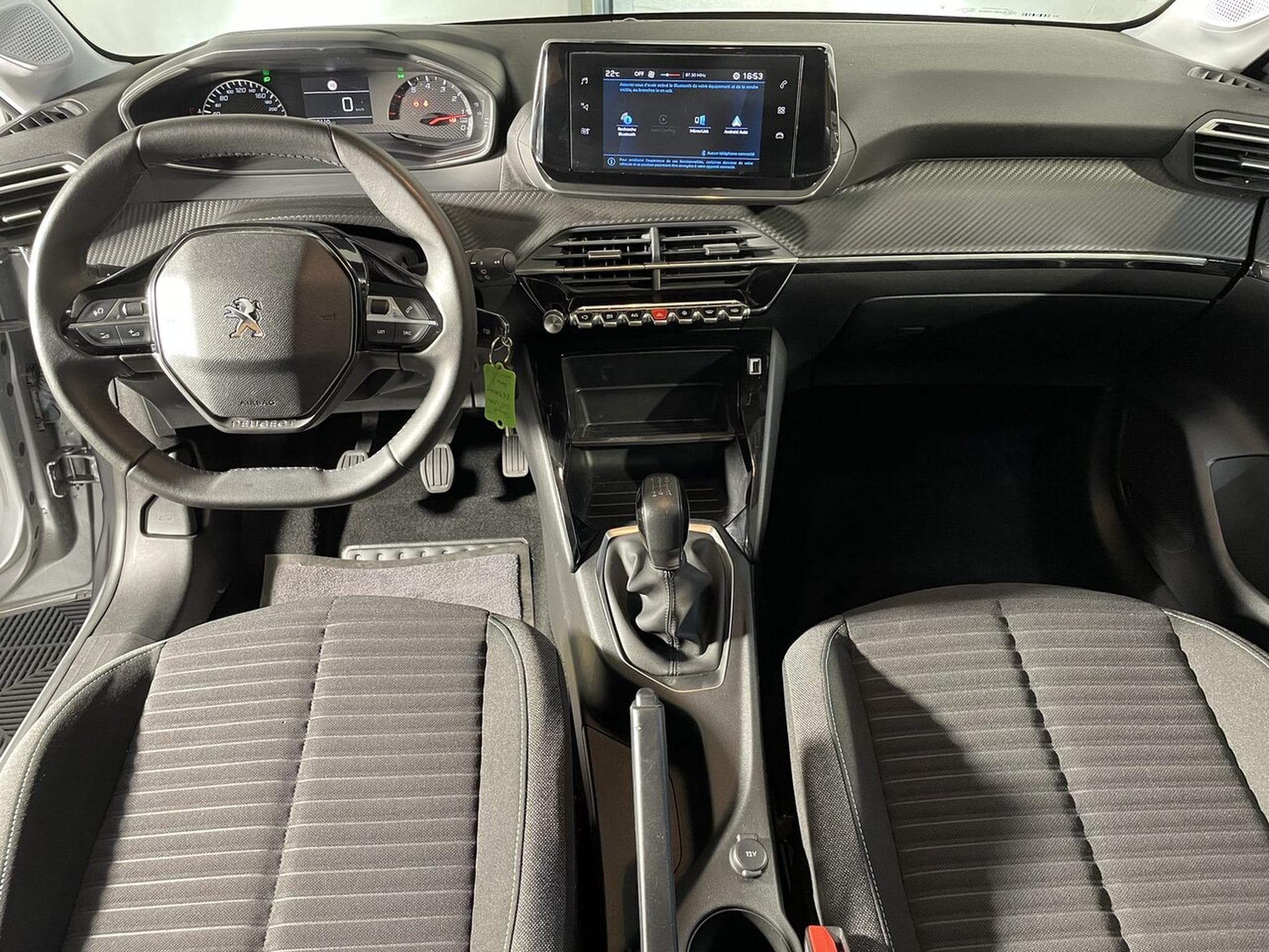 Peugeot 208 1.2 ESSENCE 75 CV ALLURE STYLE CARPLAY 5P (2023) - Foto 3