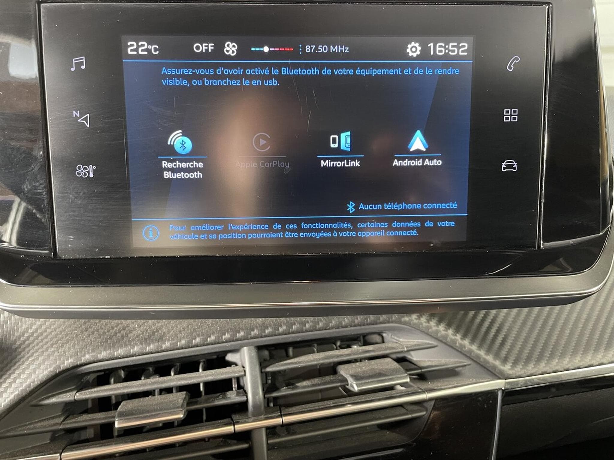 Peugeot 208 1.2 ESSENCE 75 CV ALLURE STYLE CARPLAY 5P (2023) - Foto 4