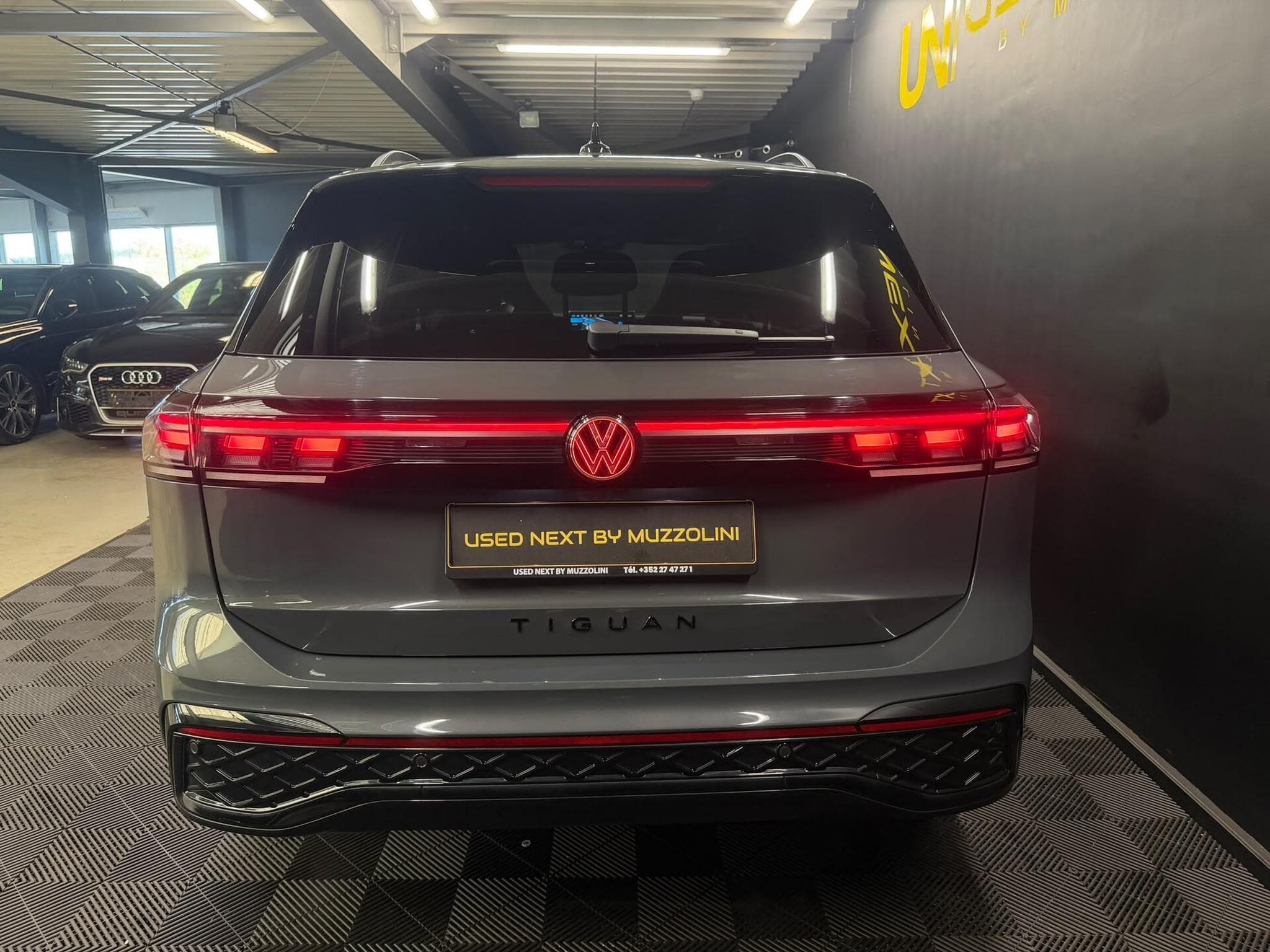VW Tiguan R Line  2.0 TSi 265cv 4x4 (2025) - Photo 4