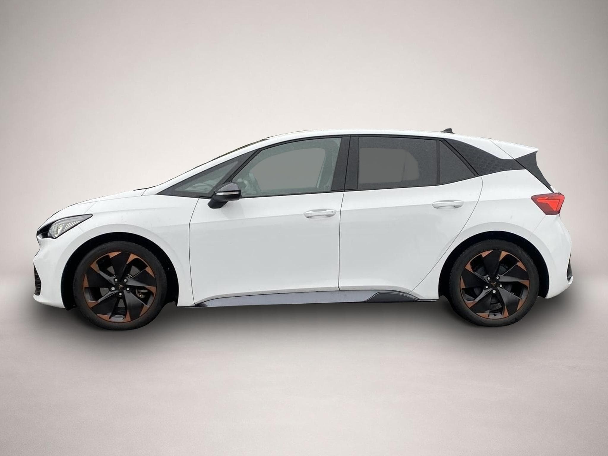 Cupra Born (2024) - Photo 2