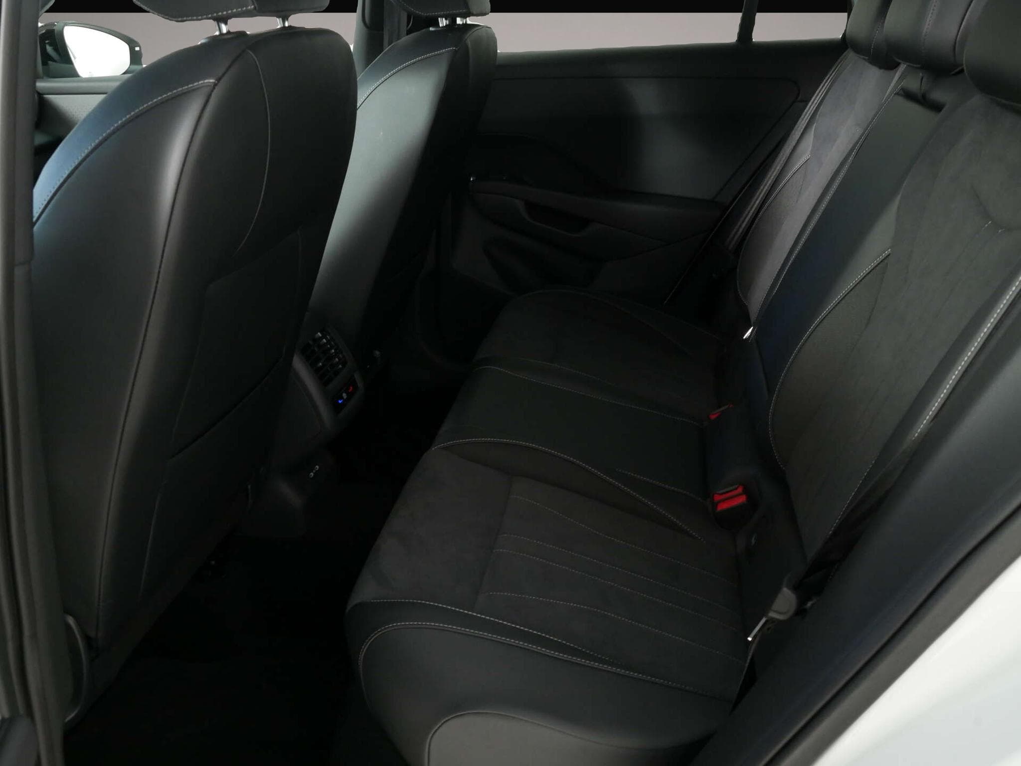 VW T-Roc (2026) - Photo 4