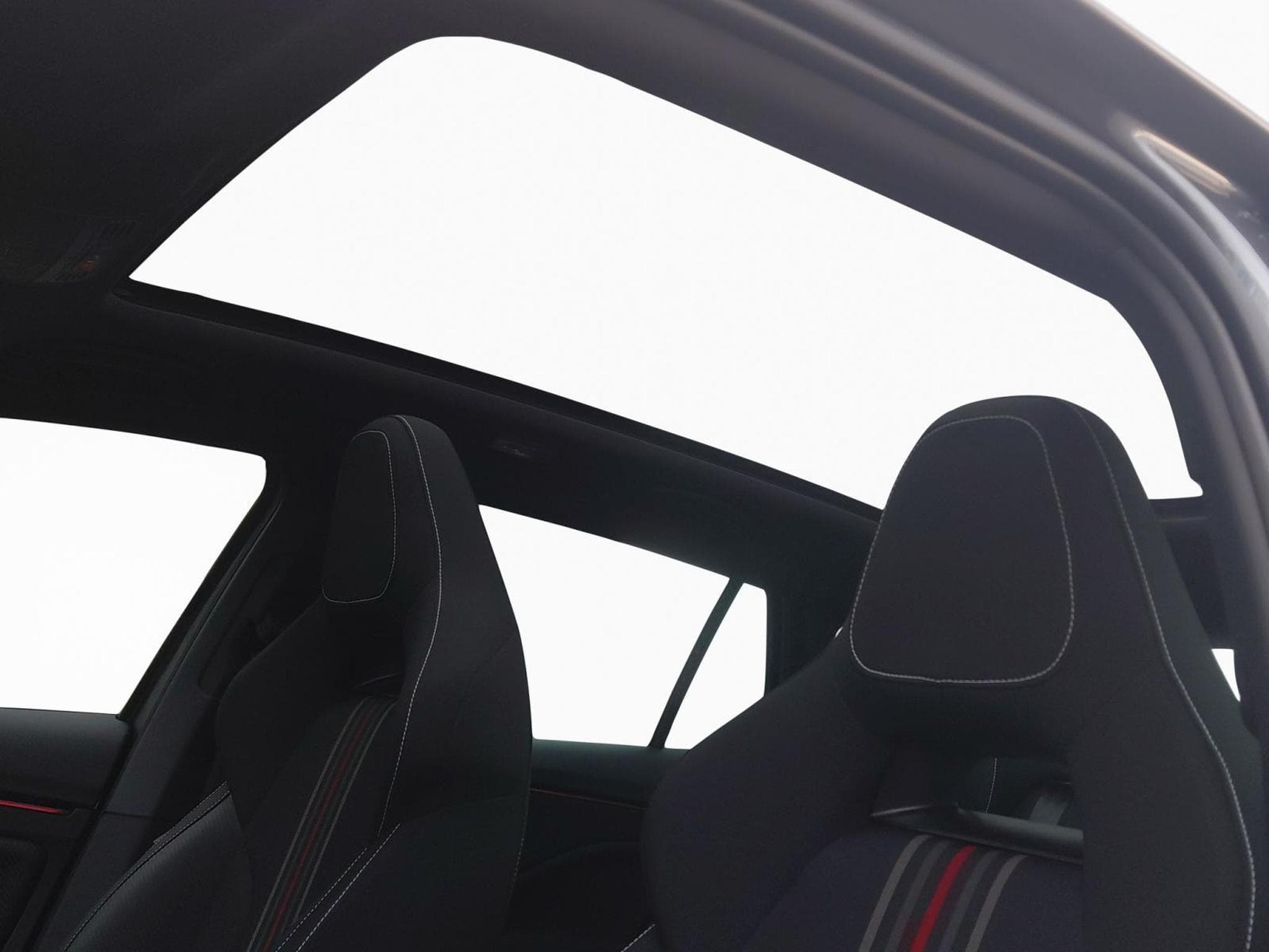 Skoda Scala Monte Carlo (2026) - Photo 15