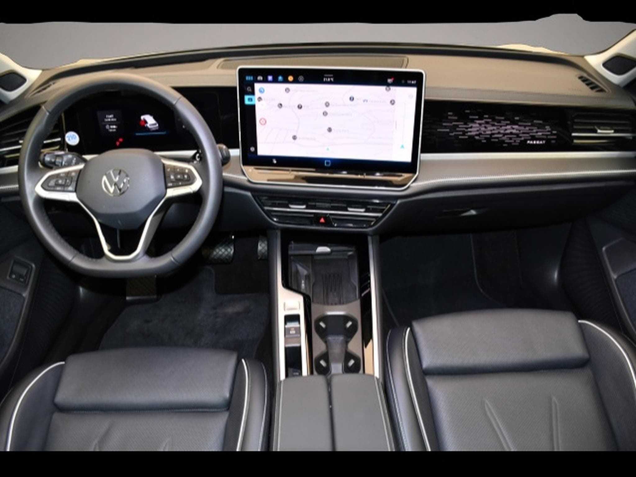 VW Passat (2025) - Photo 4