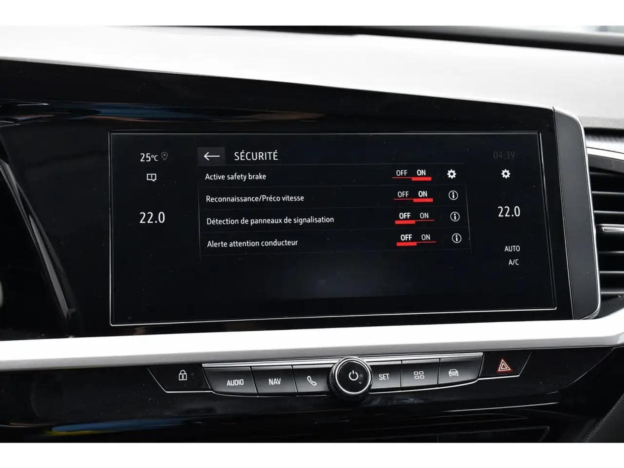 Opel Grandland (2024) - Photo 15