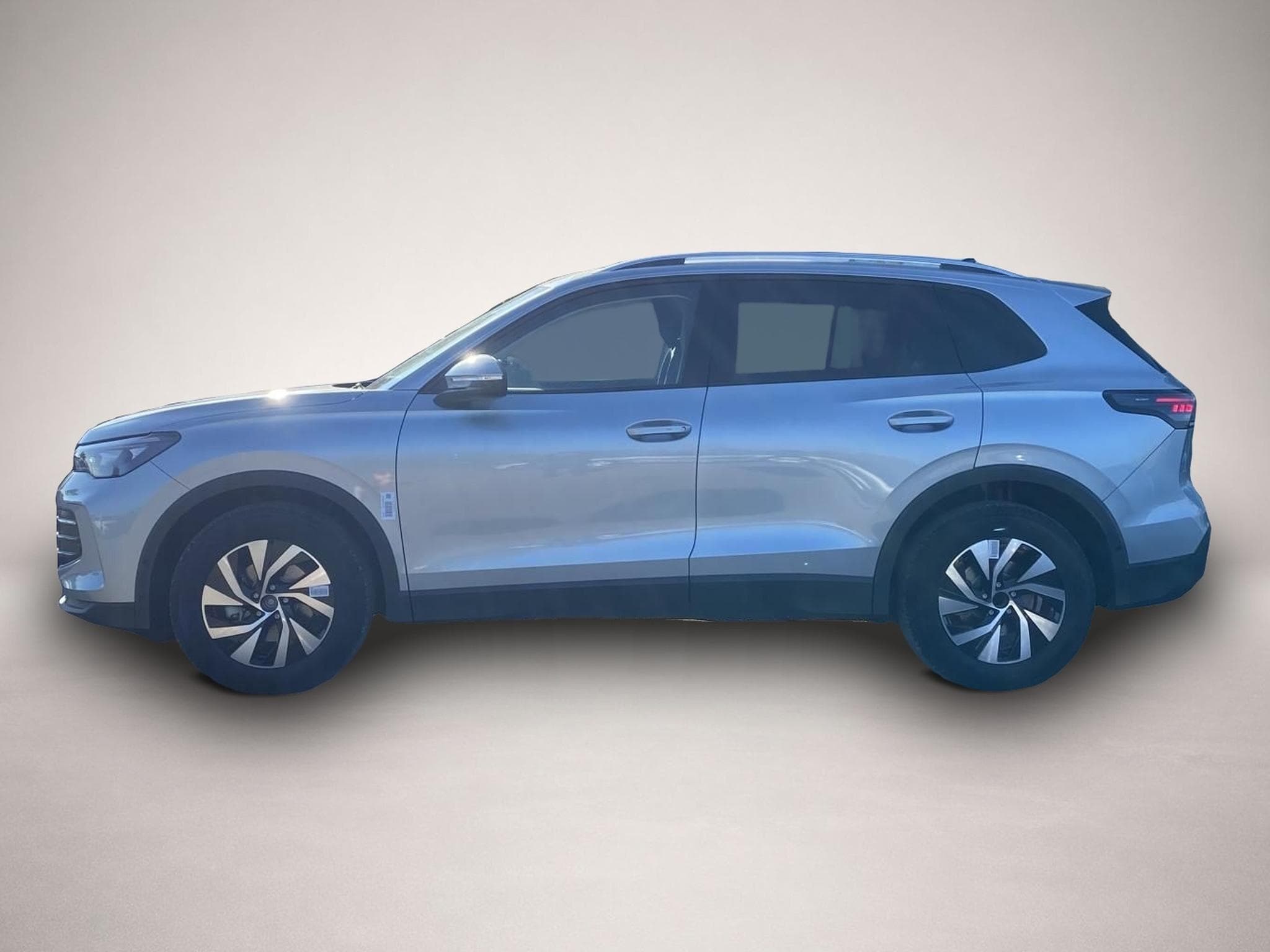VW Tiguan (2026) - Photo 2