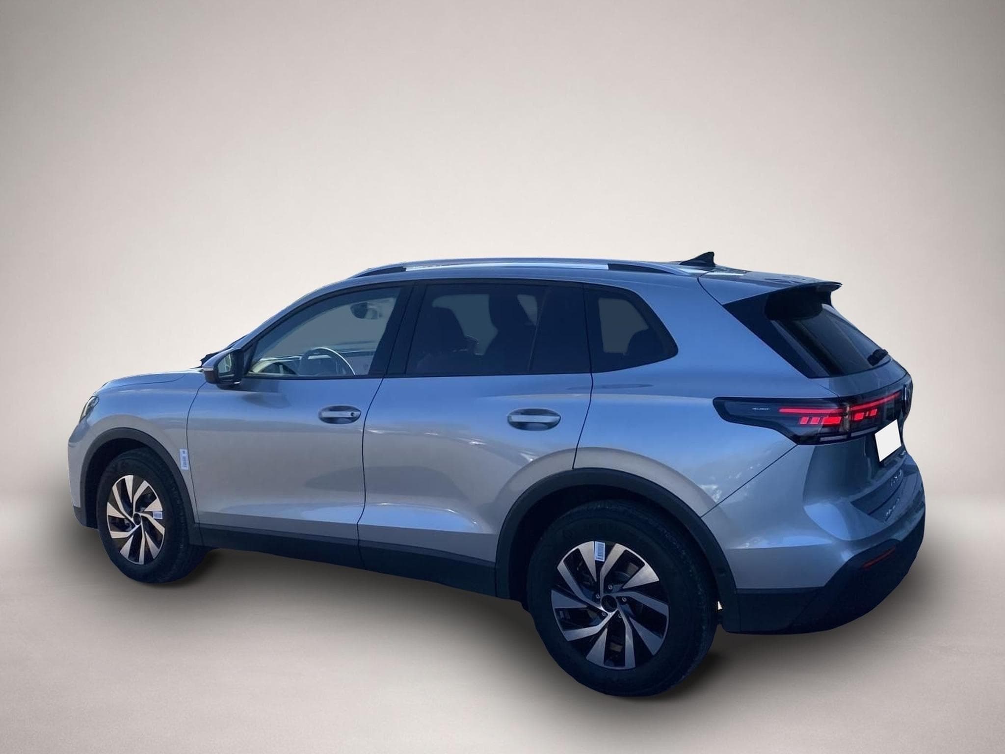 VW Tiguan (2026) - Photo 3