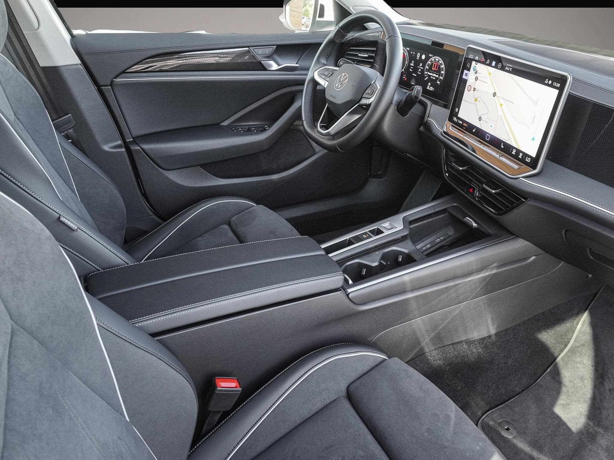 VW Passat (2026) - Photo 6