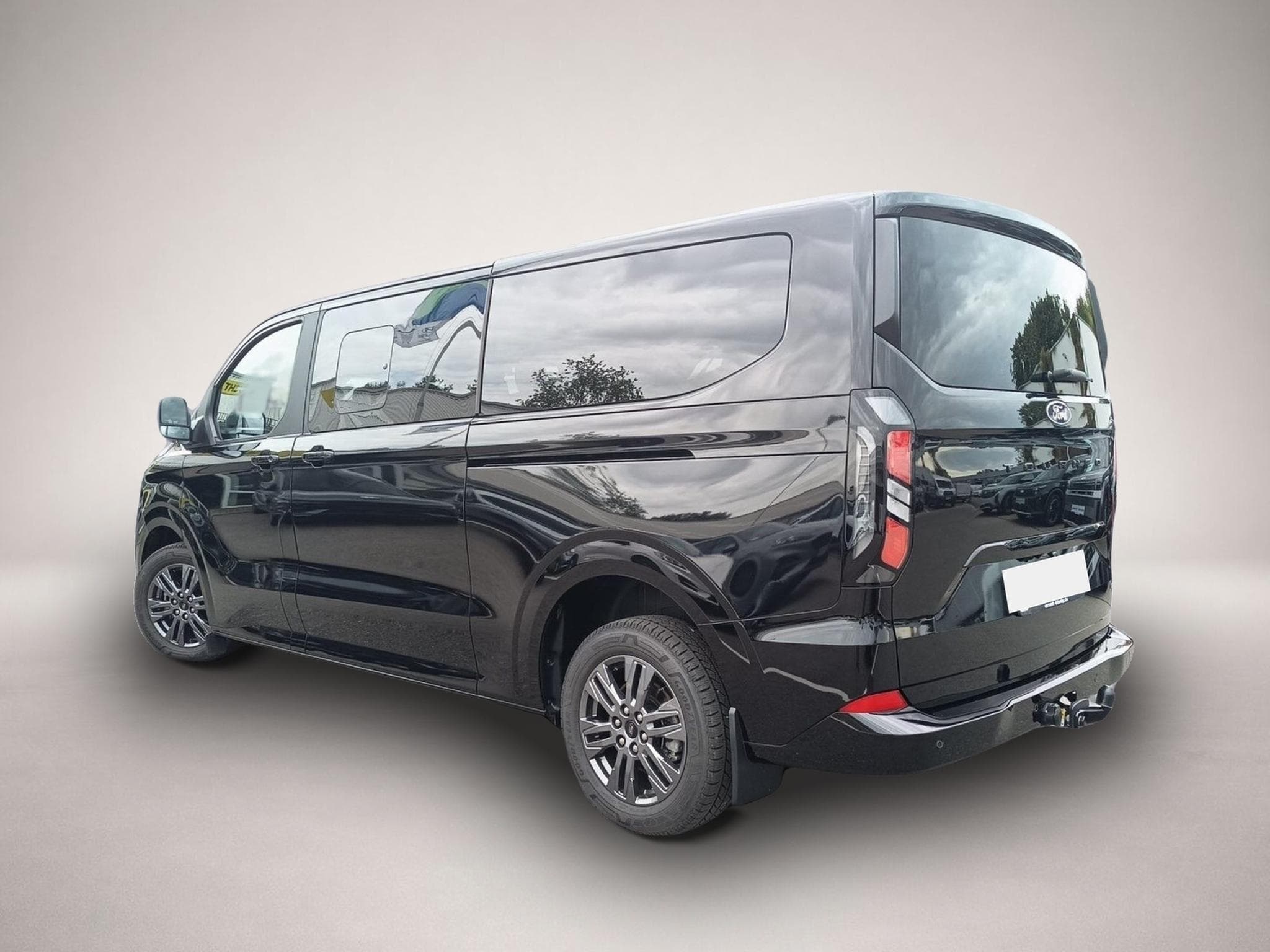 Ford Tourneo (2025) - Photo 4