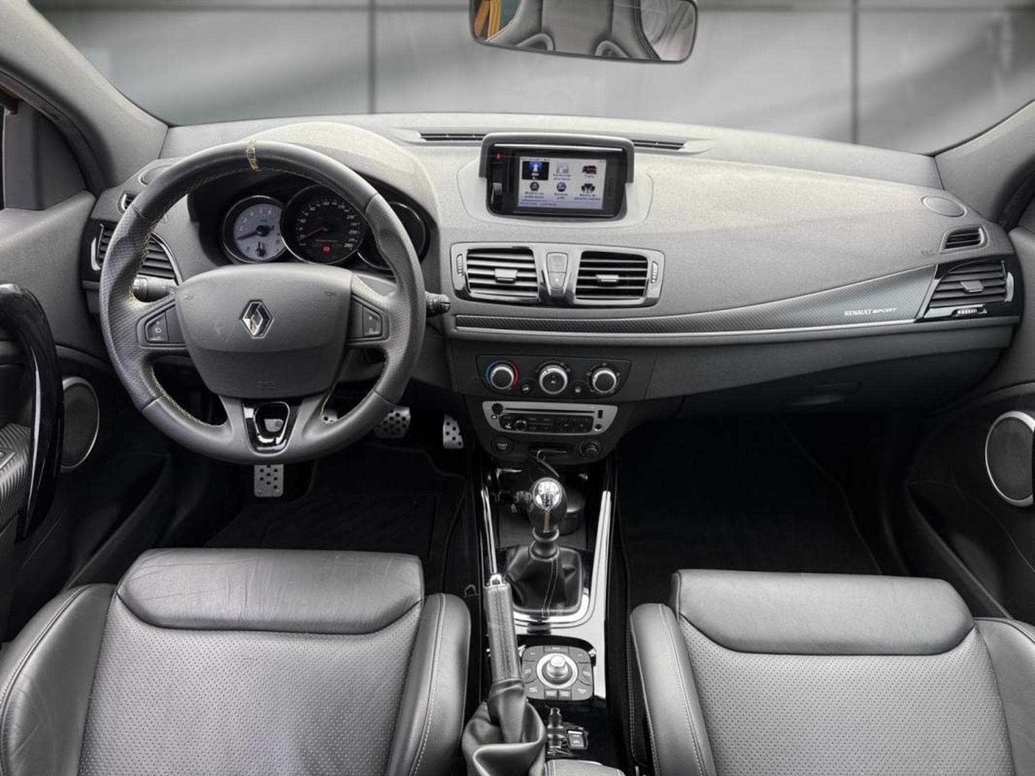 Renault Mégane Coupé -28% RS 2.0 265ch Stop&Start (2013) - Photo 10