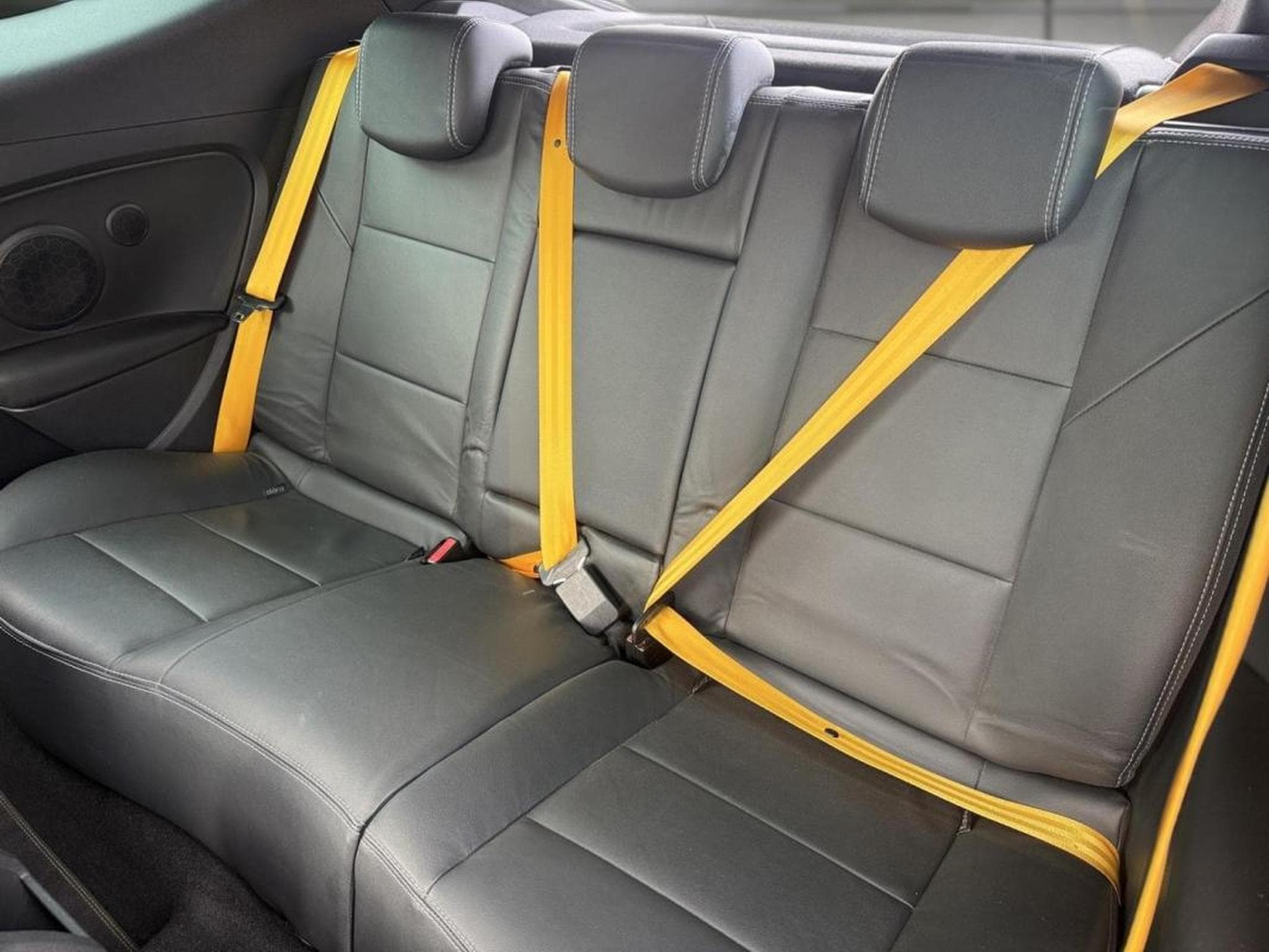 Renault Mégane Coupé -28% RS 2.0 265ch Stop&Start (2013) - Photo 12