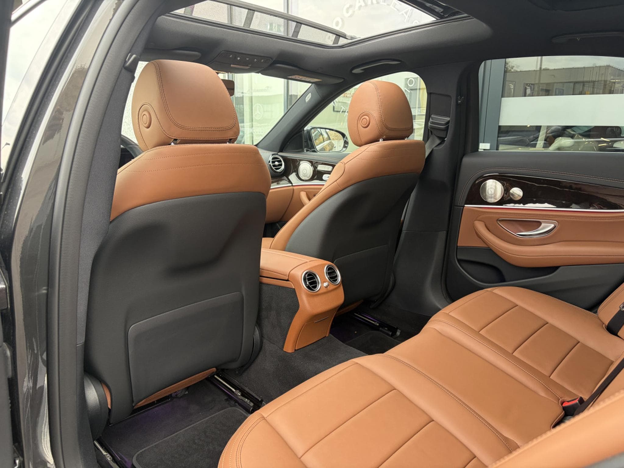 Mercedes E 300 E 300 E Limousine AMG LINE (2022) - Foto 18