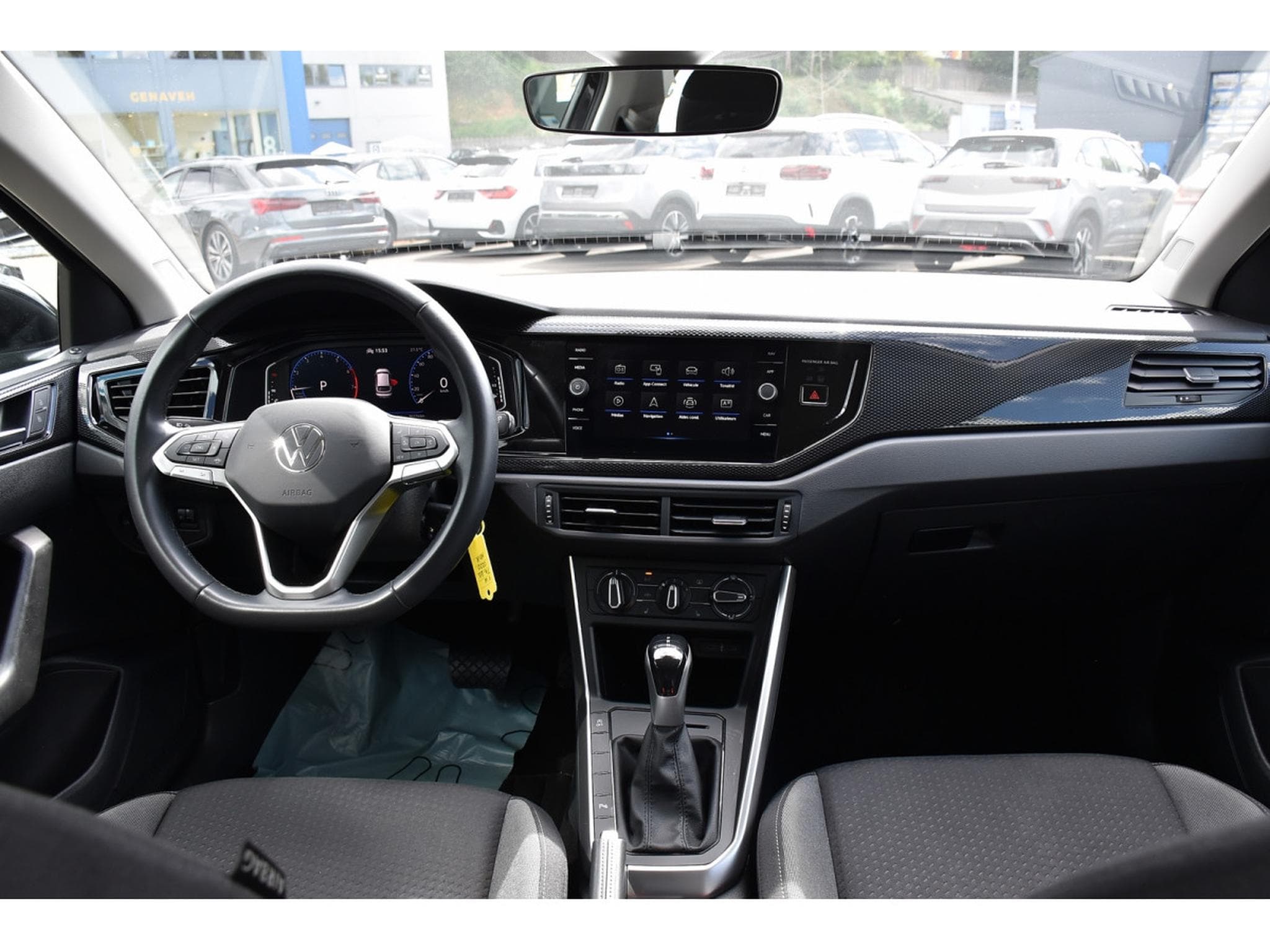 VW Taigo 1.0 TSI Life DSG SG CHFF LANE 1° MAIN (2024) - Photo 9