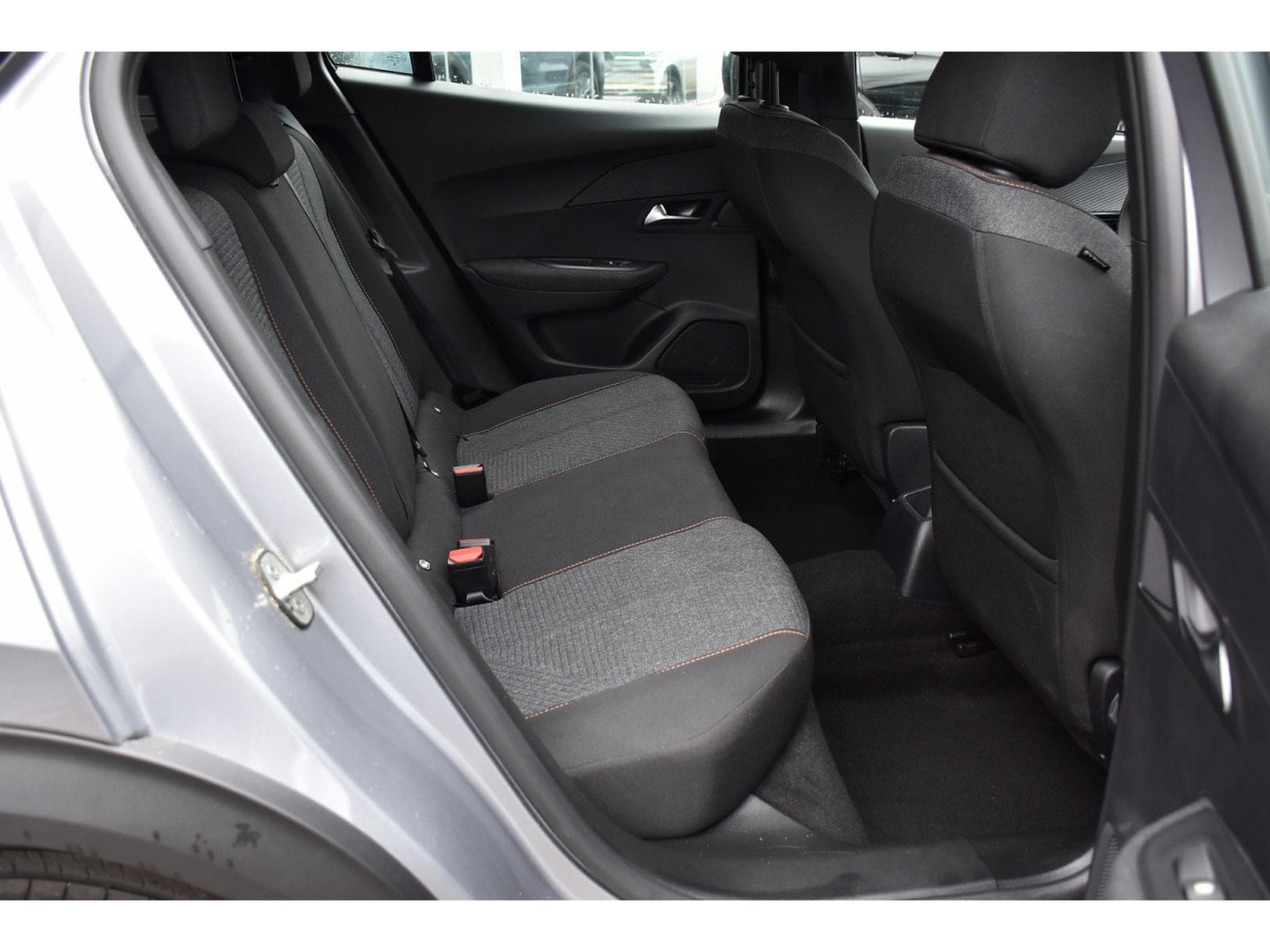 Peugeot 2008 1.2 Style REGUL SMARTPHONE LANE PDC 1° MAIN (2025) - Photo 8