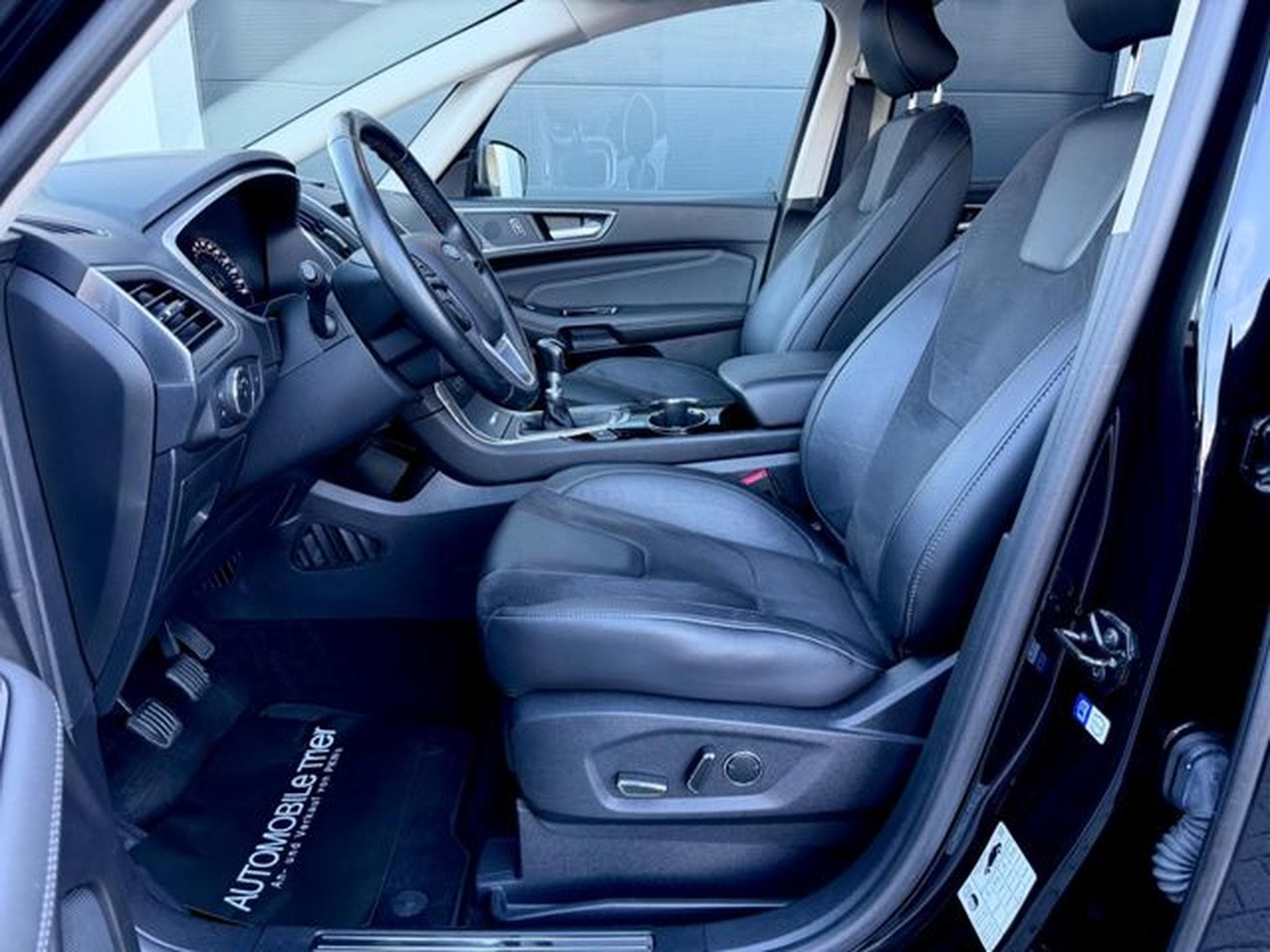 Ford S-Max S-MAX Titanium 2.0 TDCI / 7.SITZER / GARANTIE / (2017) - Foto 9