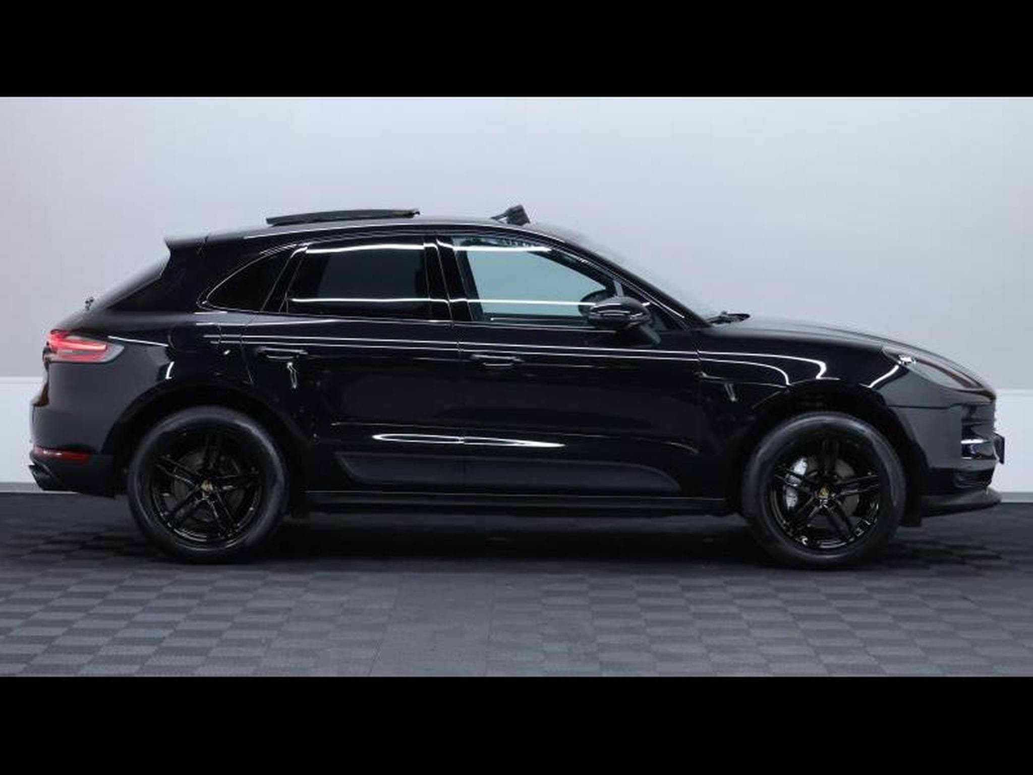 Porsche Macan 2.0 PDK 245ch (2021) - Foto 4