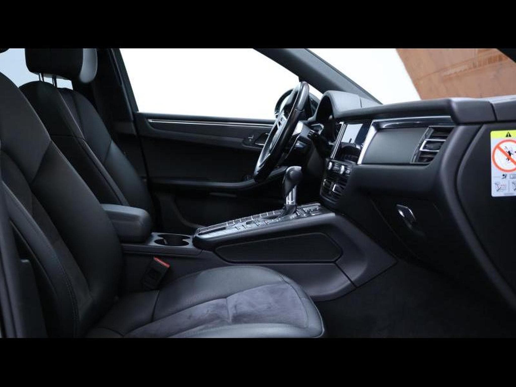 Porsche Macan 2.0 PDK 245ch (2021) - Foto 12