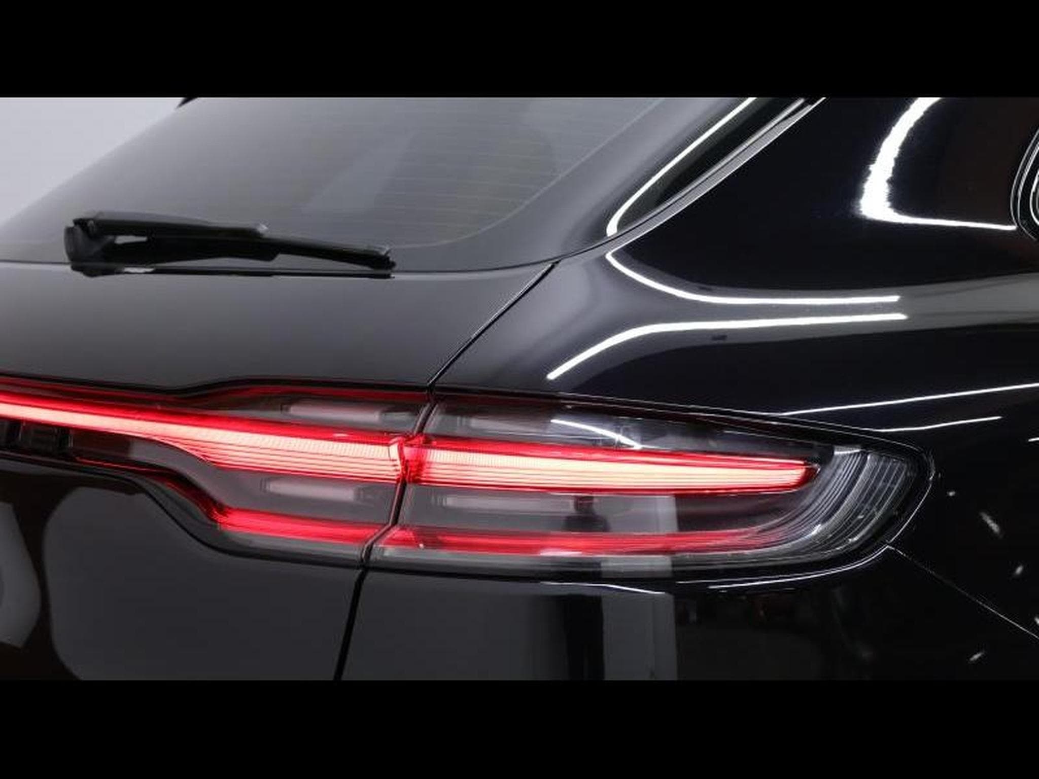 Porsche Macan 2.0 PDK 245ch (2021) - Foto 10