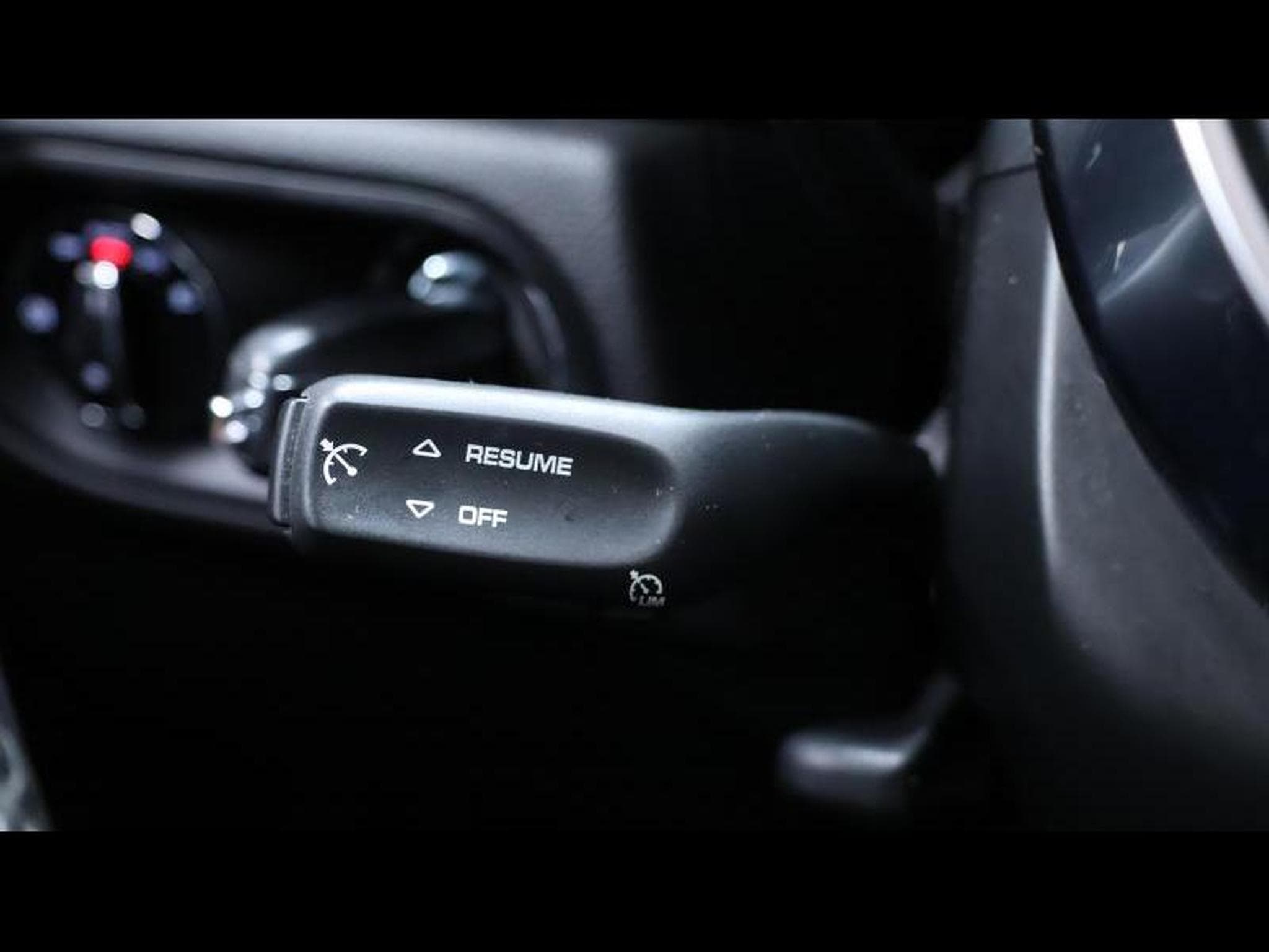 Porsche Macan 2.0 PDK 245ch (2021) - Foto 34