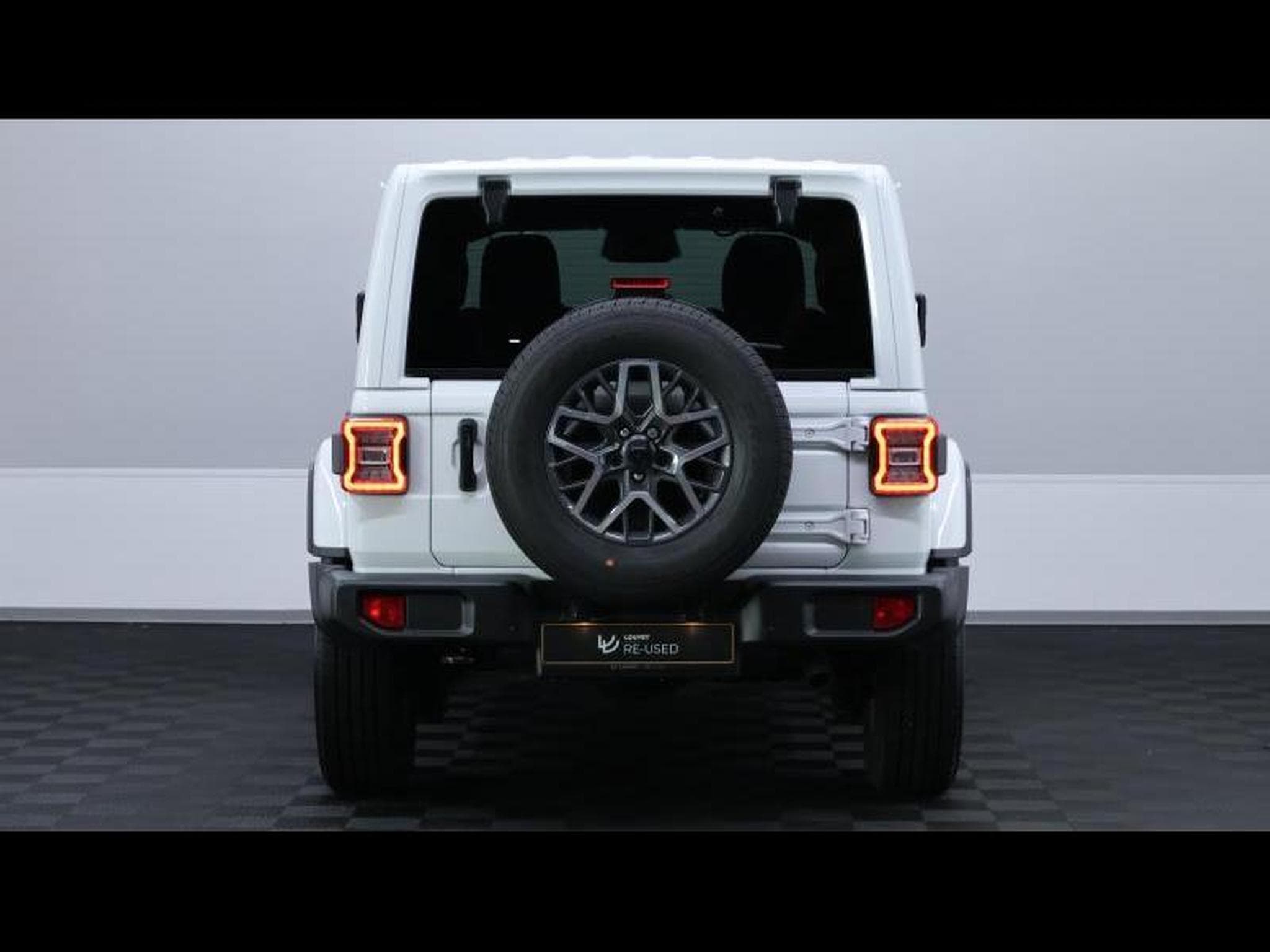 Jeep Wrangler 2.0 T-GDI 272ch Sahara Trail Rated (2025) - Foto 6