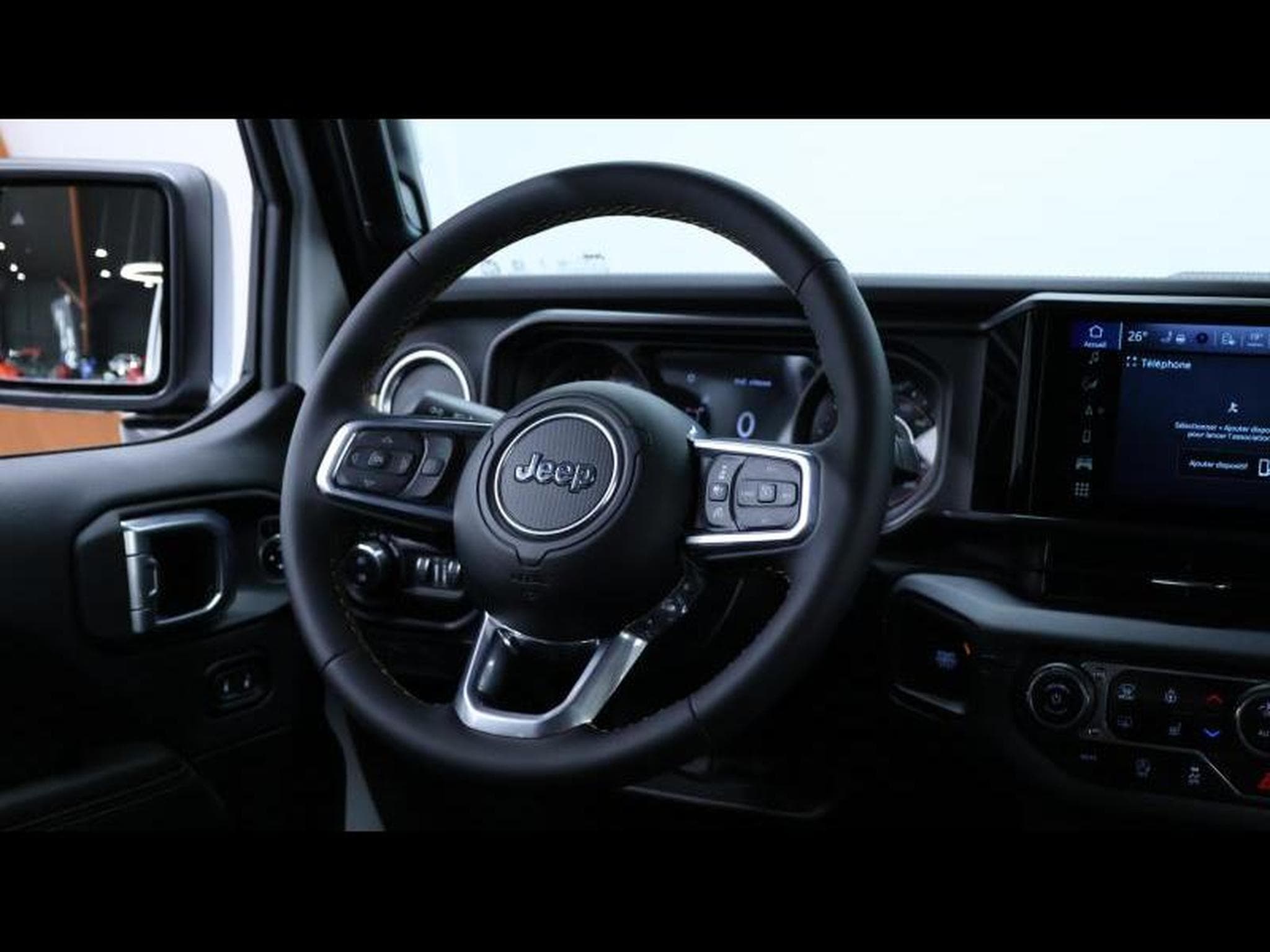 Jeep Wrangler 2.0 T-GDI 272ch Sahara Trail Rated (2025) - Foto 23
