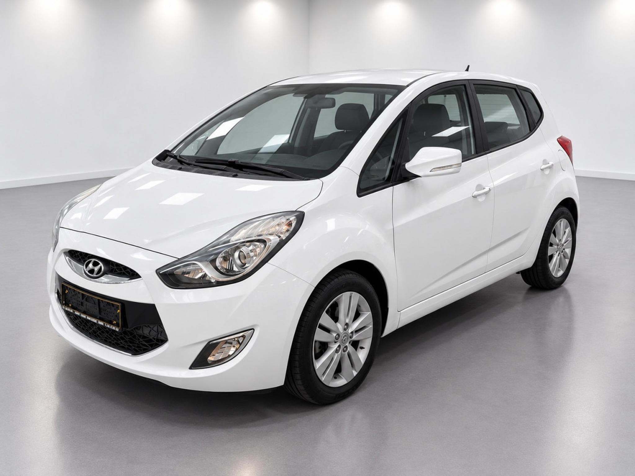 Hyundai ix20 1.4 CRDI 77 Classic blue Navi Pdc Cruise (2011) - Foto 1