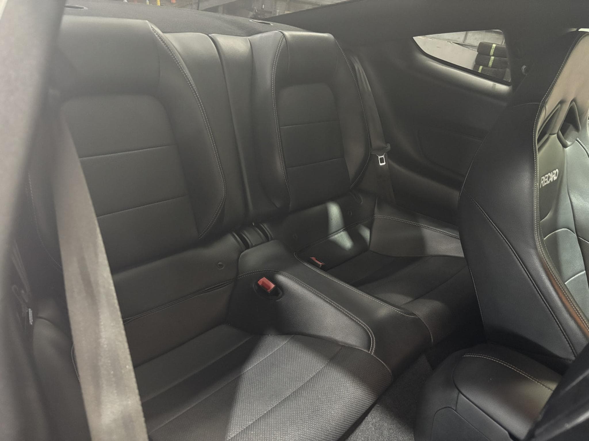 Ford Mustang 5.0 V8 GT AT (2020) - Photo 12
