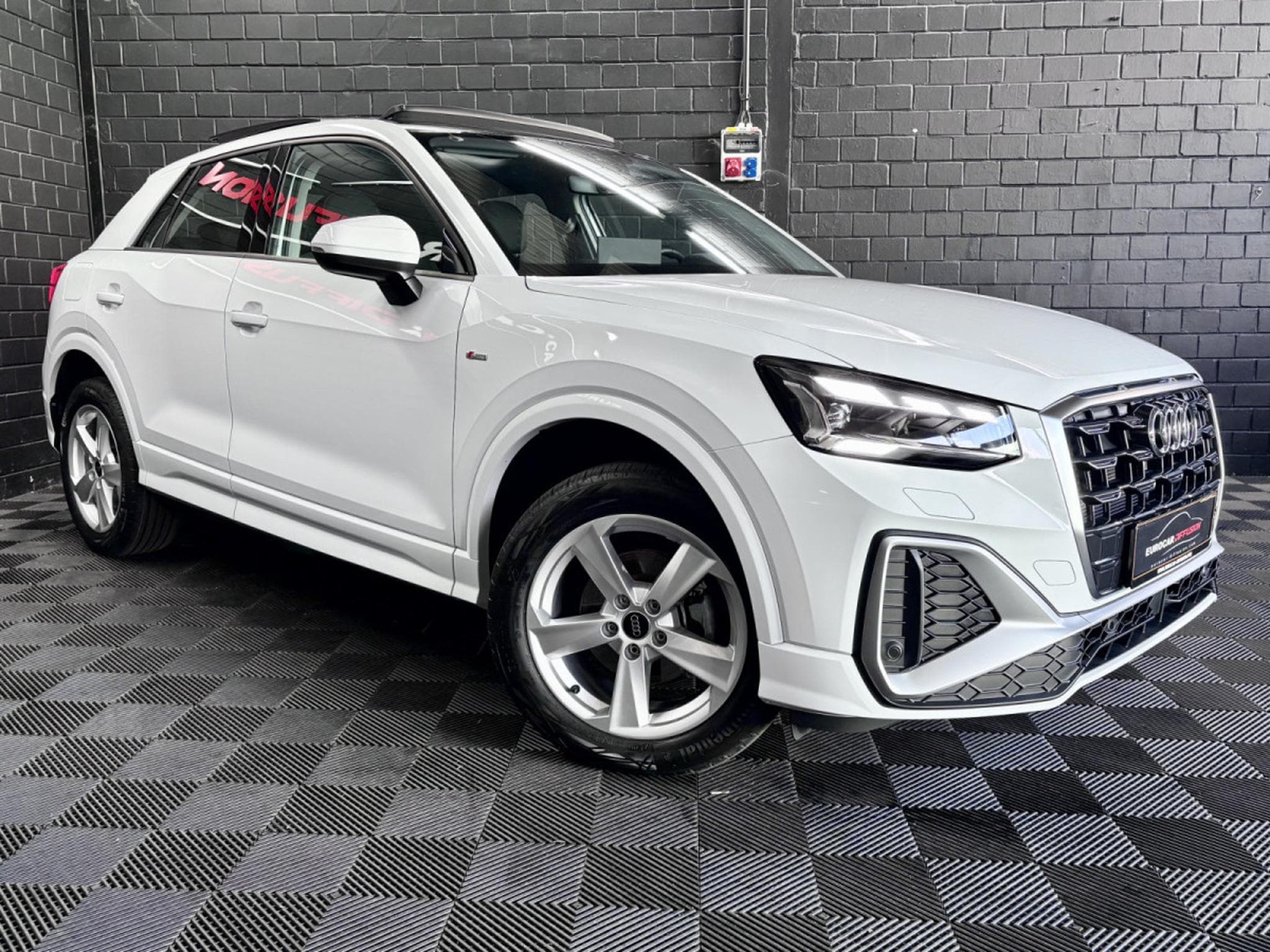 Audi Q2 35 TFSI 150 S TRONIC S LINE *PANO *CAM* (2026) - Foto 3