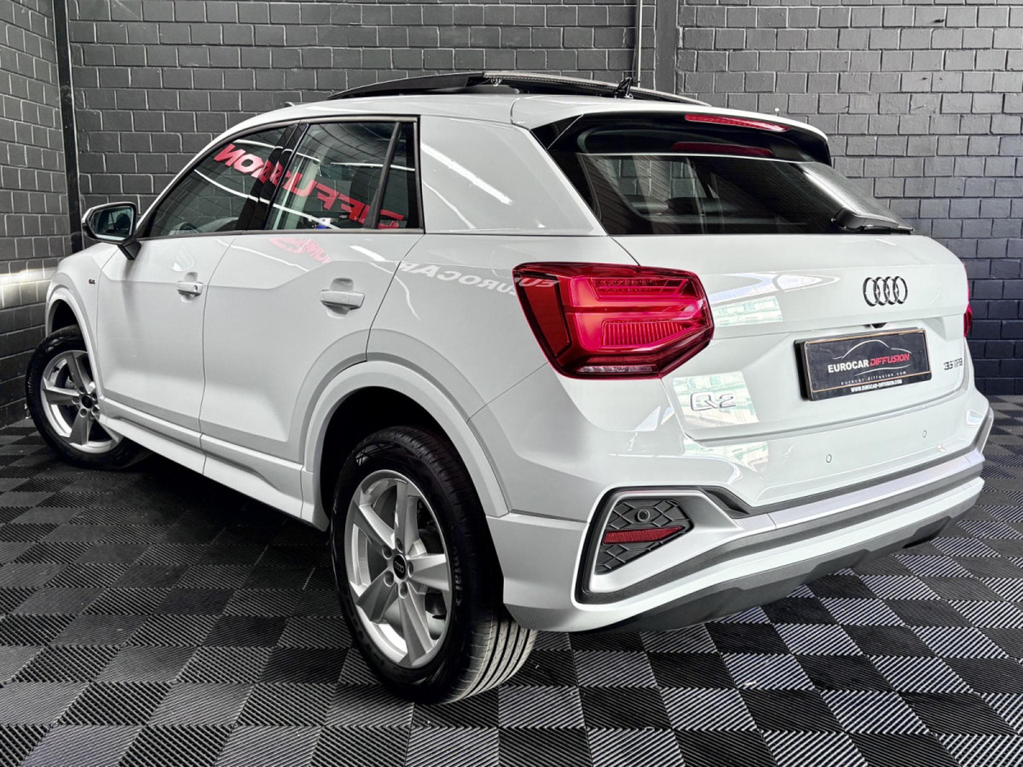 Audi Q2 35 TFSI 150 S TRONIC S LINE *PANO *CAM* (2026) - Foto 4