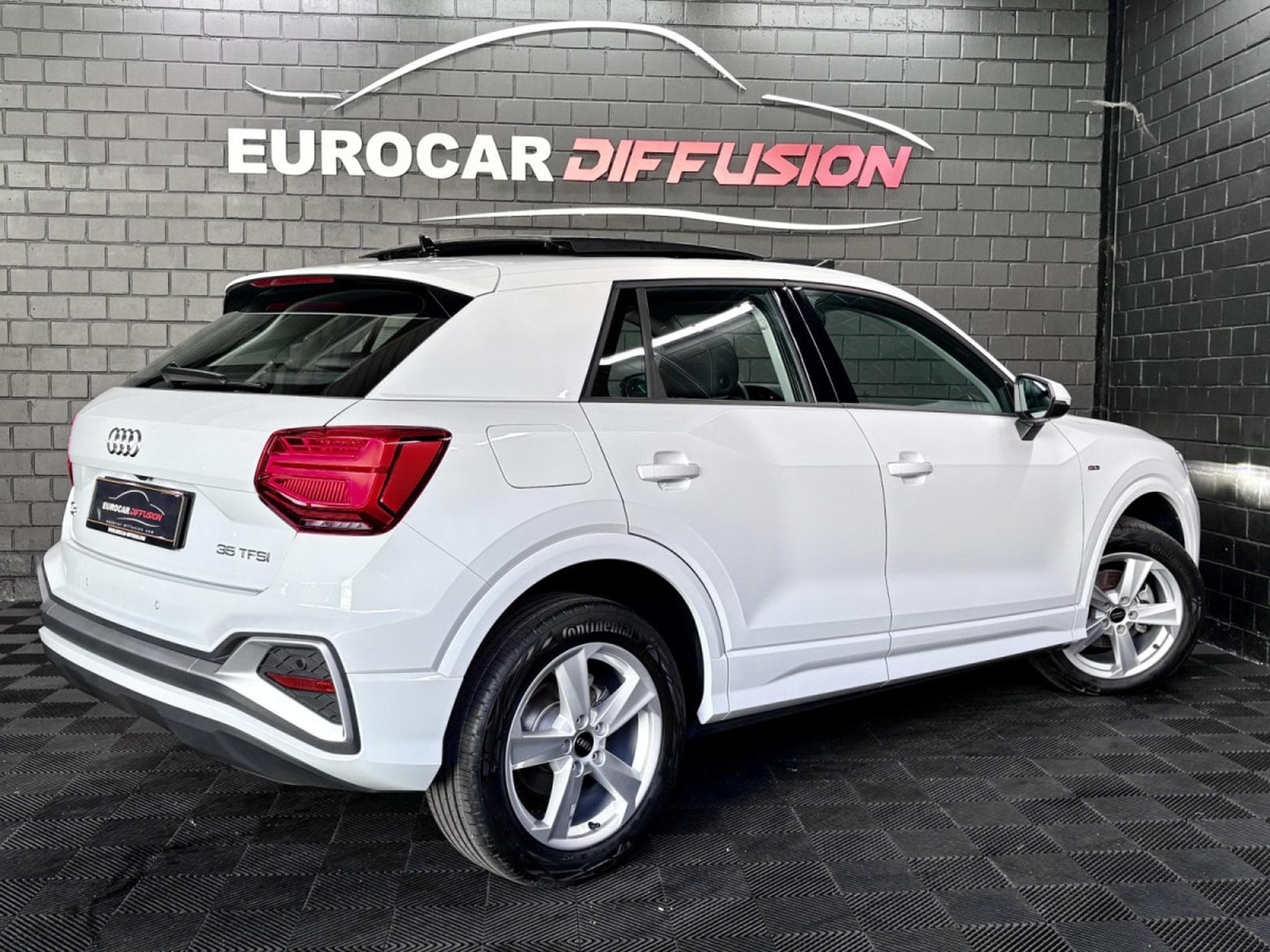 Audi Q2 35 TFSI 150 S TRONIC S LINE *PANO *CAM* (2026) - Foto 6