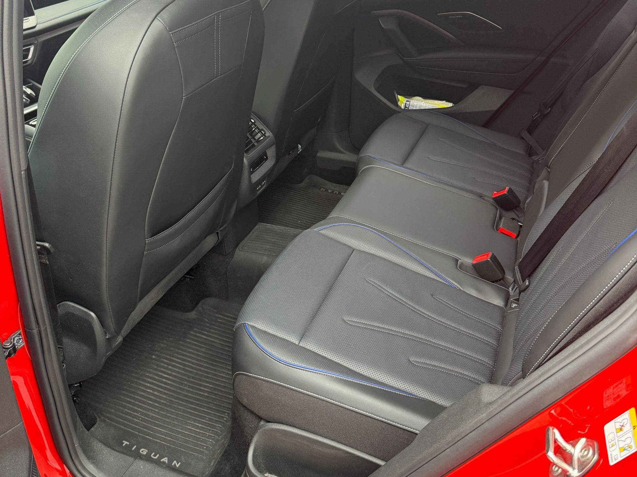 VW Tiguan R-Line (2026) - Photo 7