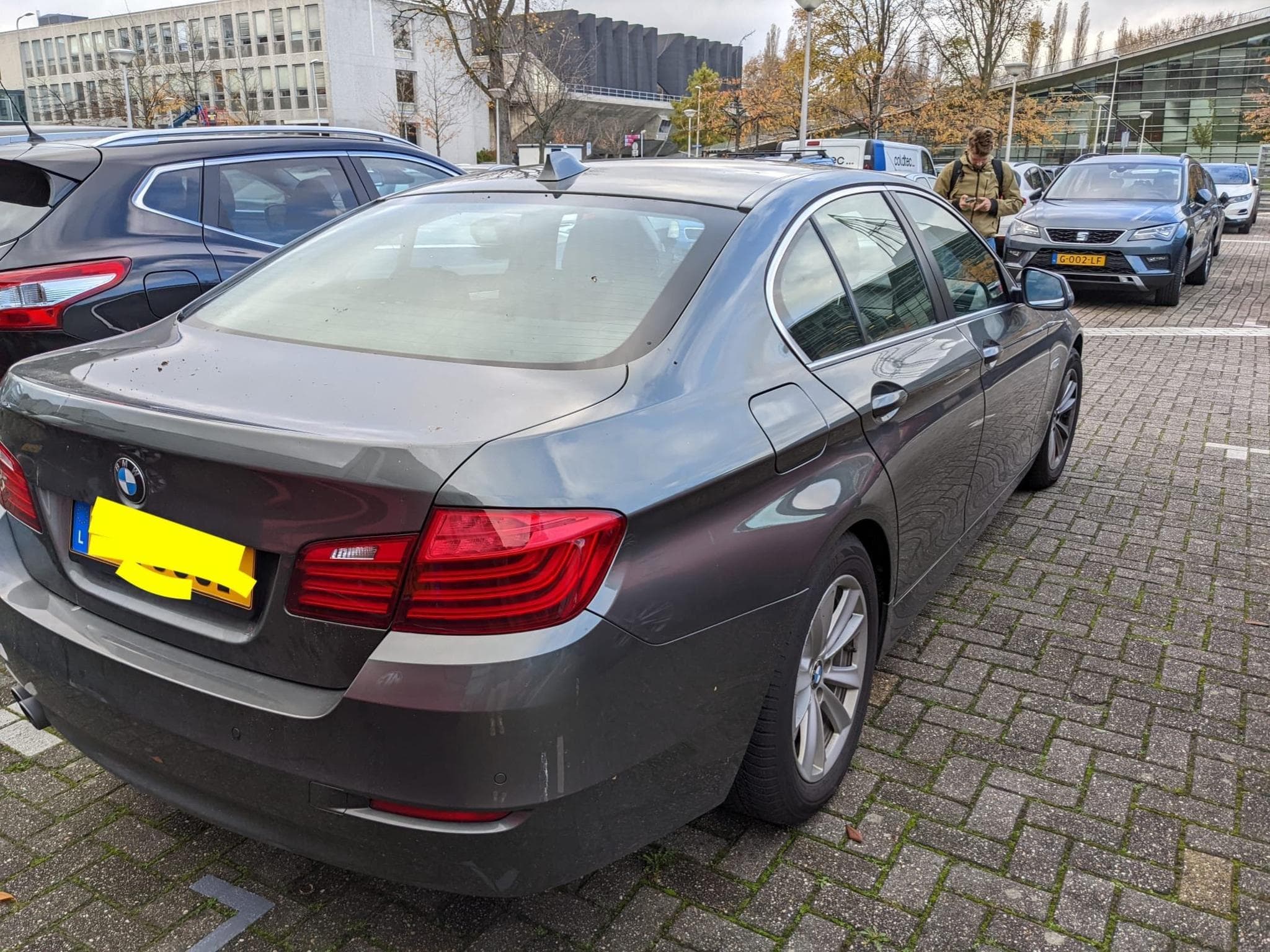 BMW 518 (2014) - Photo 3