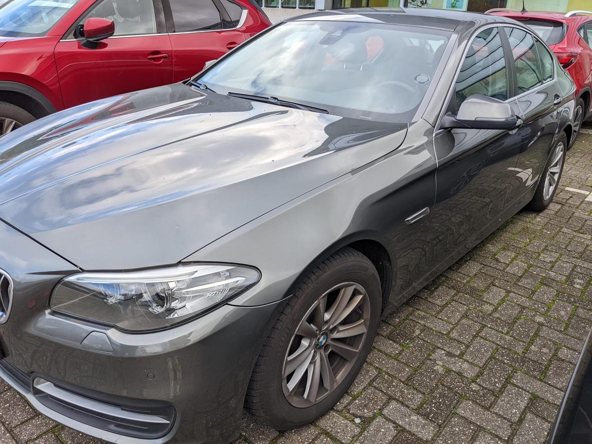 BMW 518 (2014) - Photo 4