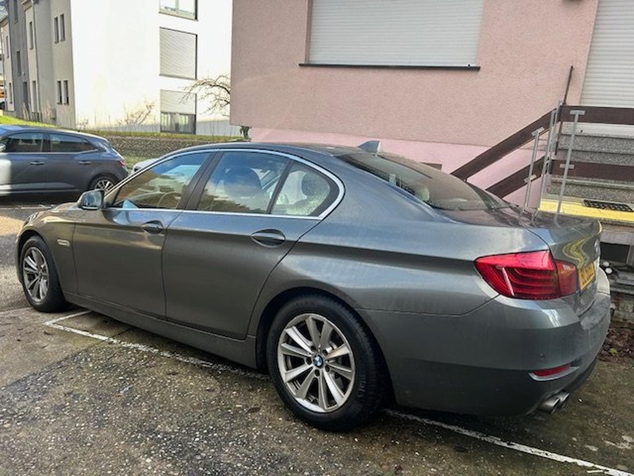 BMW 518 (2014) - Photo 7