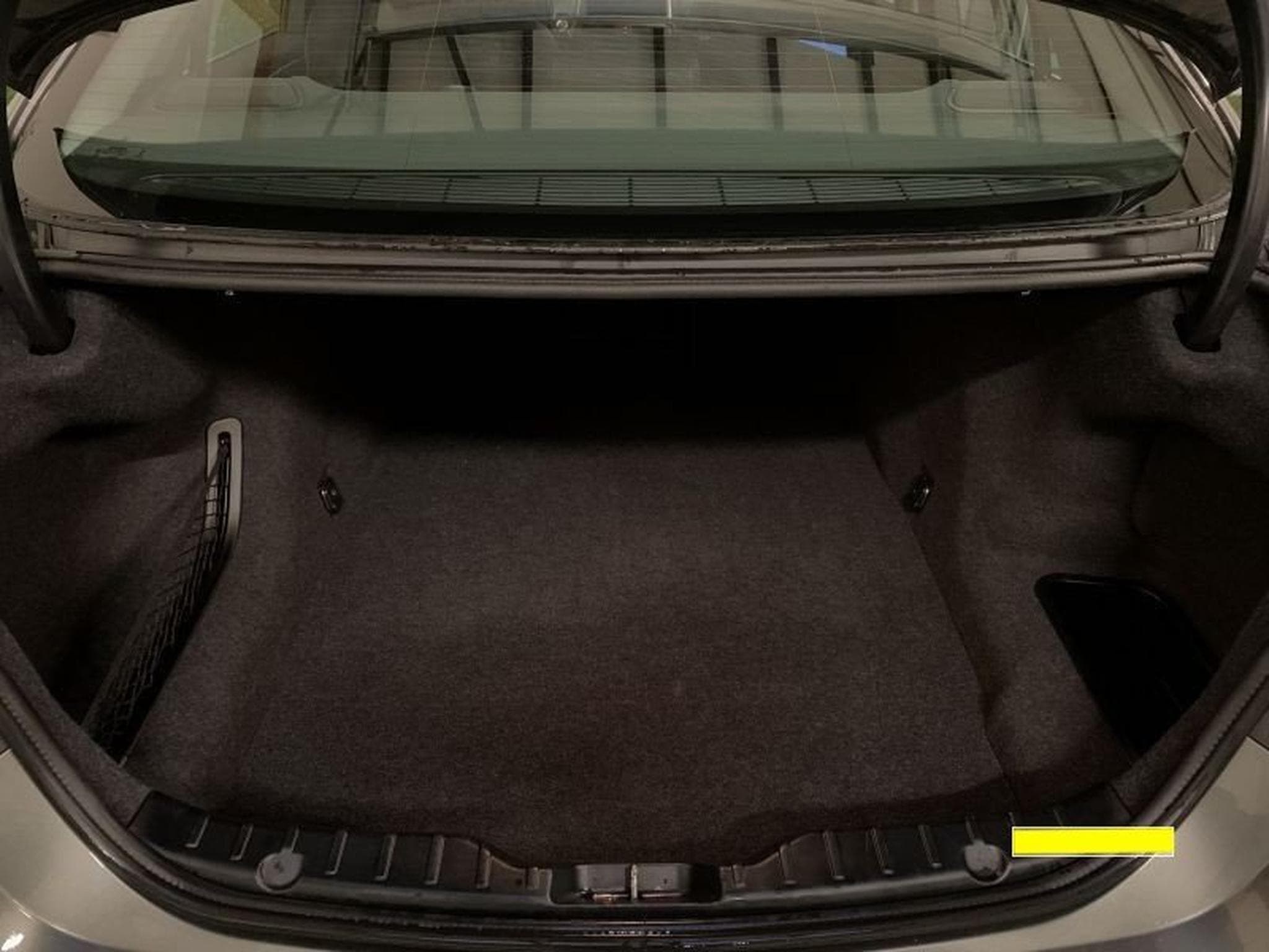 BMW 518 (2014) - Photo 9