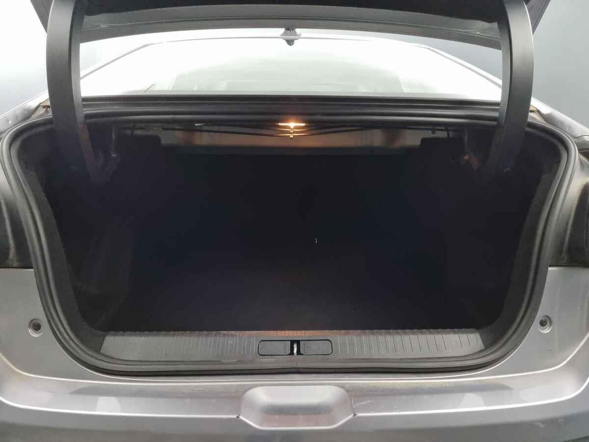 Citroën C4 X -32% 1.5 HDI 130cv BVA +GPS+CAM+LED+Options (2024) - Photo 5