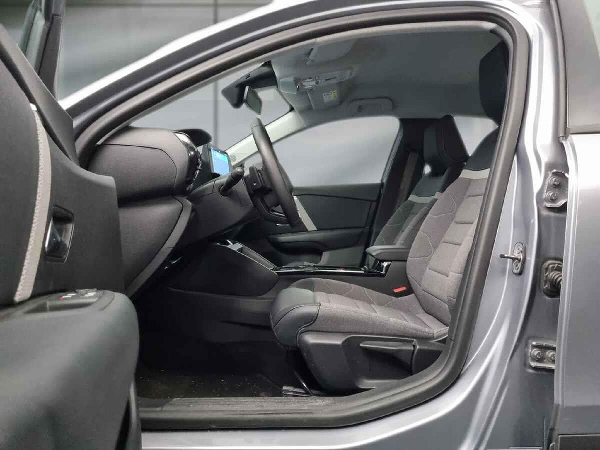 Citroën C4 X -32% 1.5 HDI 130cv BVA +GPS+CAM+LED+Options (2024) - Photo 7