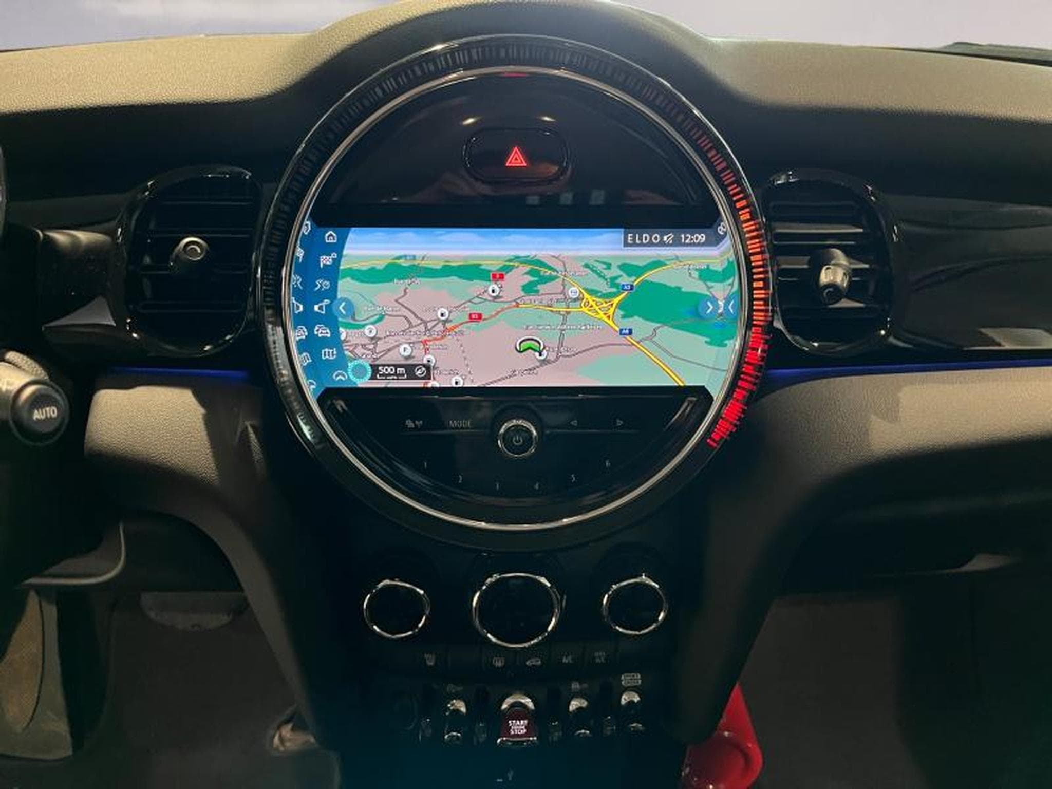 MINI Cooper Mini Cooper (2022) - Photo 11