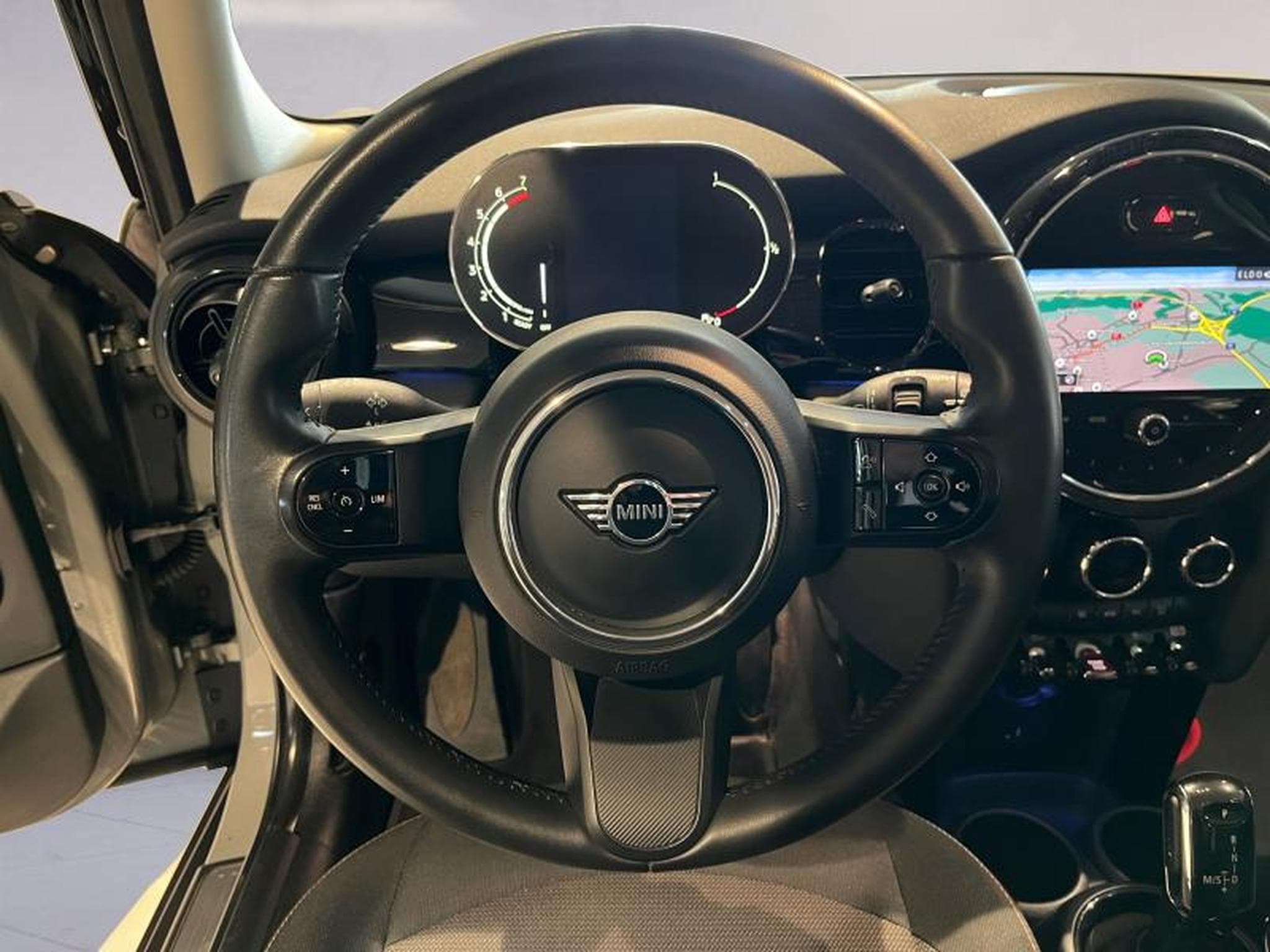 MINI Cooper Mini Cooper (2022) - Photo 16