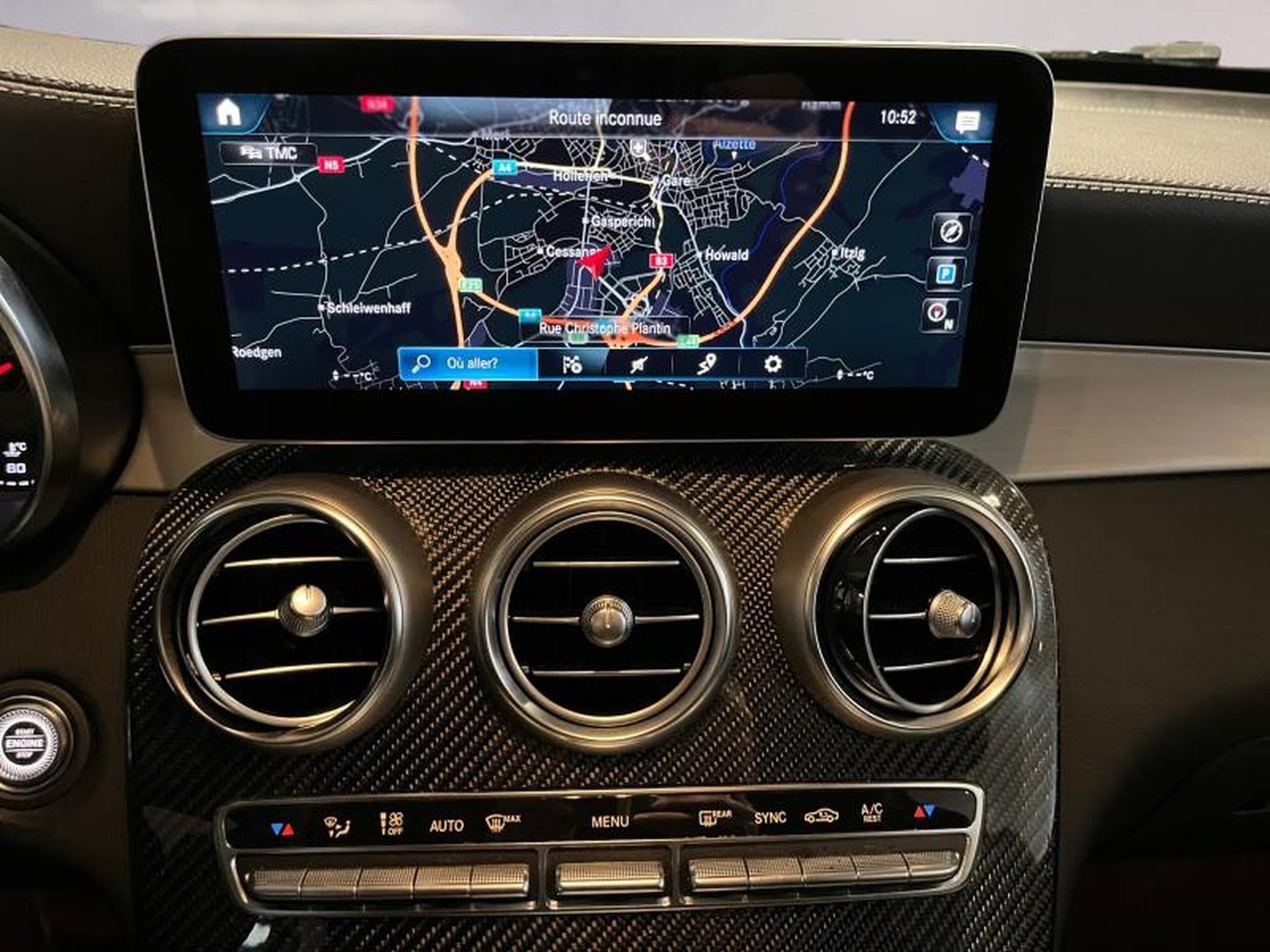 Mercedes GLC 63 AMG GLC 63 S 4MATIC Off-Roader (2021) - Photo 12