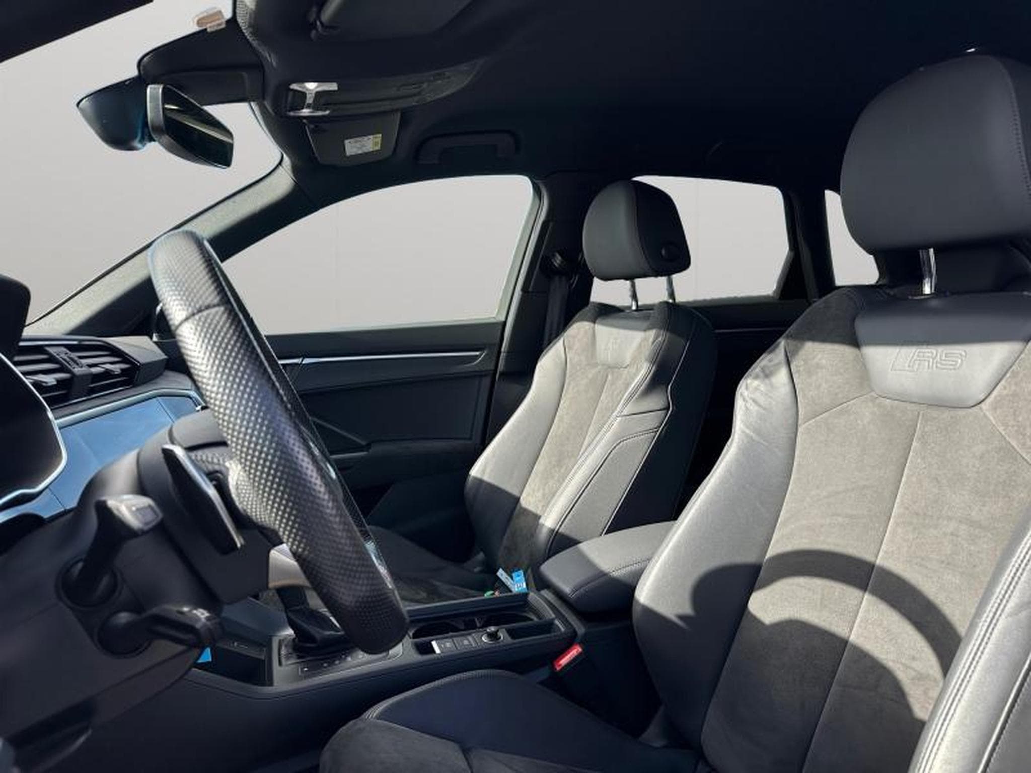 Audi RSQ3 2,5 TFSI Quattro / Essence (2020) - Photo 12