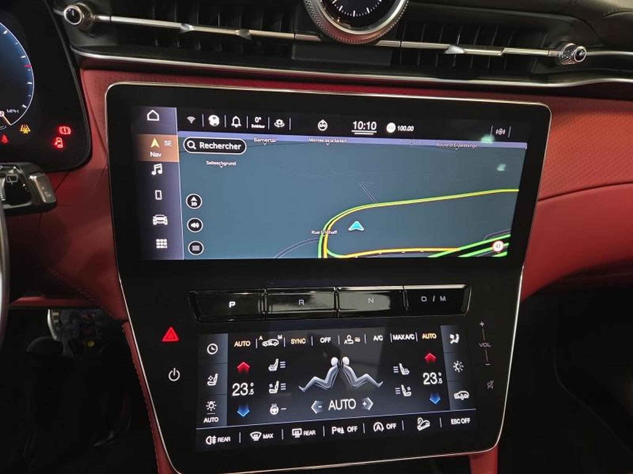 Maserati Grecale Modena 2.0 Turbo MHEV AWD / Essence (2023) - Foto 15