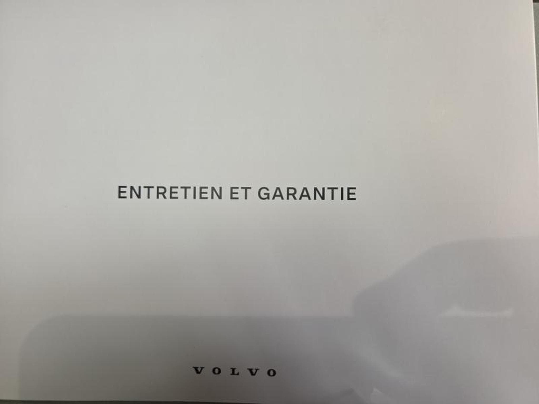 Volvo XC60 Ultra Dark (2026) - Photo 46