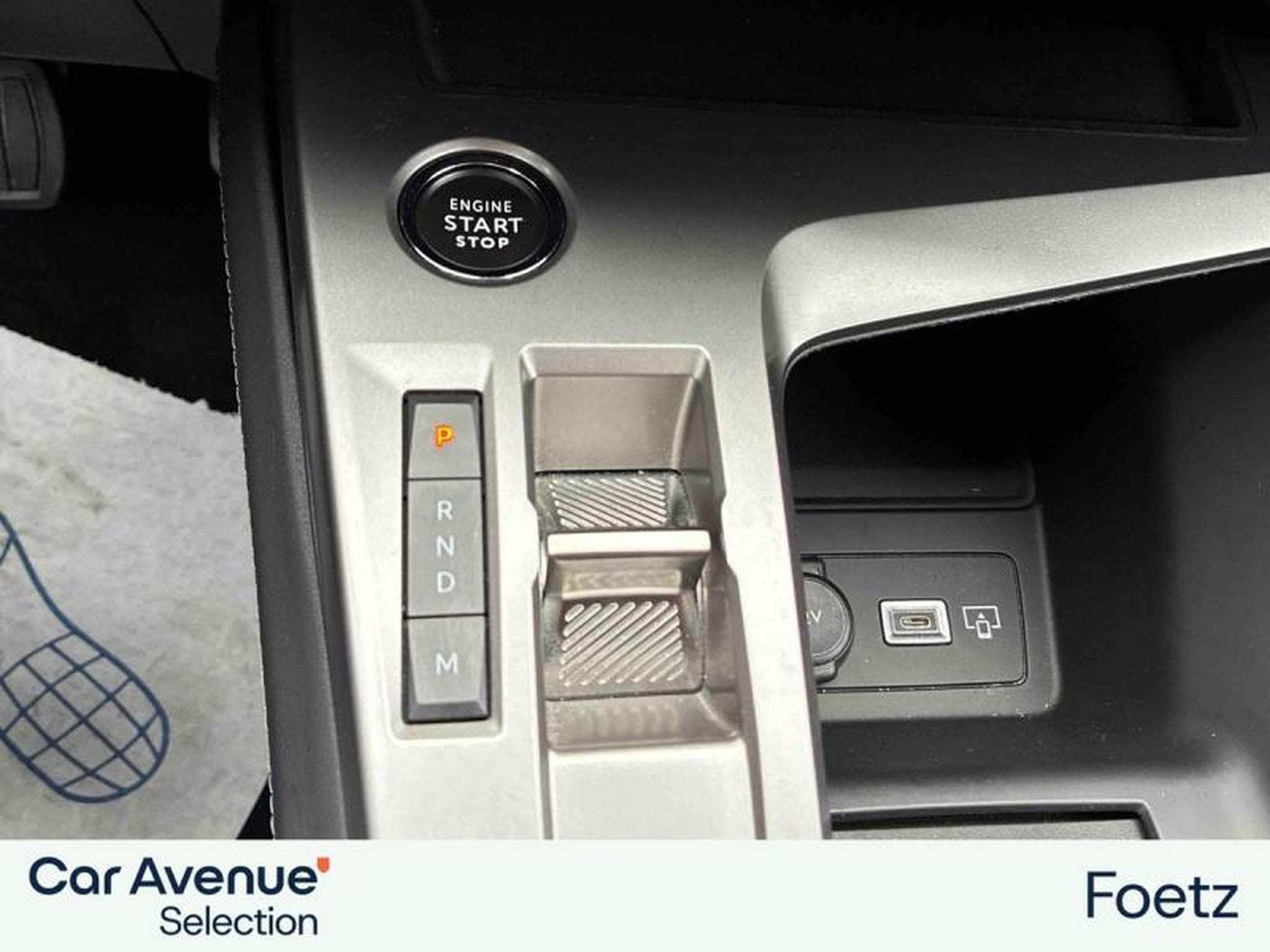 Peugeot 308 III & e- Allure (2024) - Photo 10