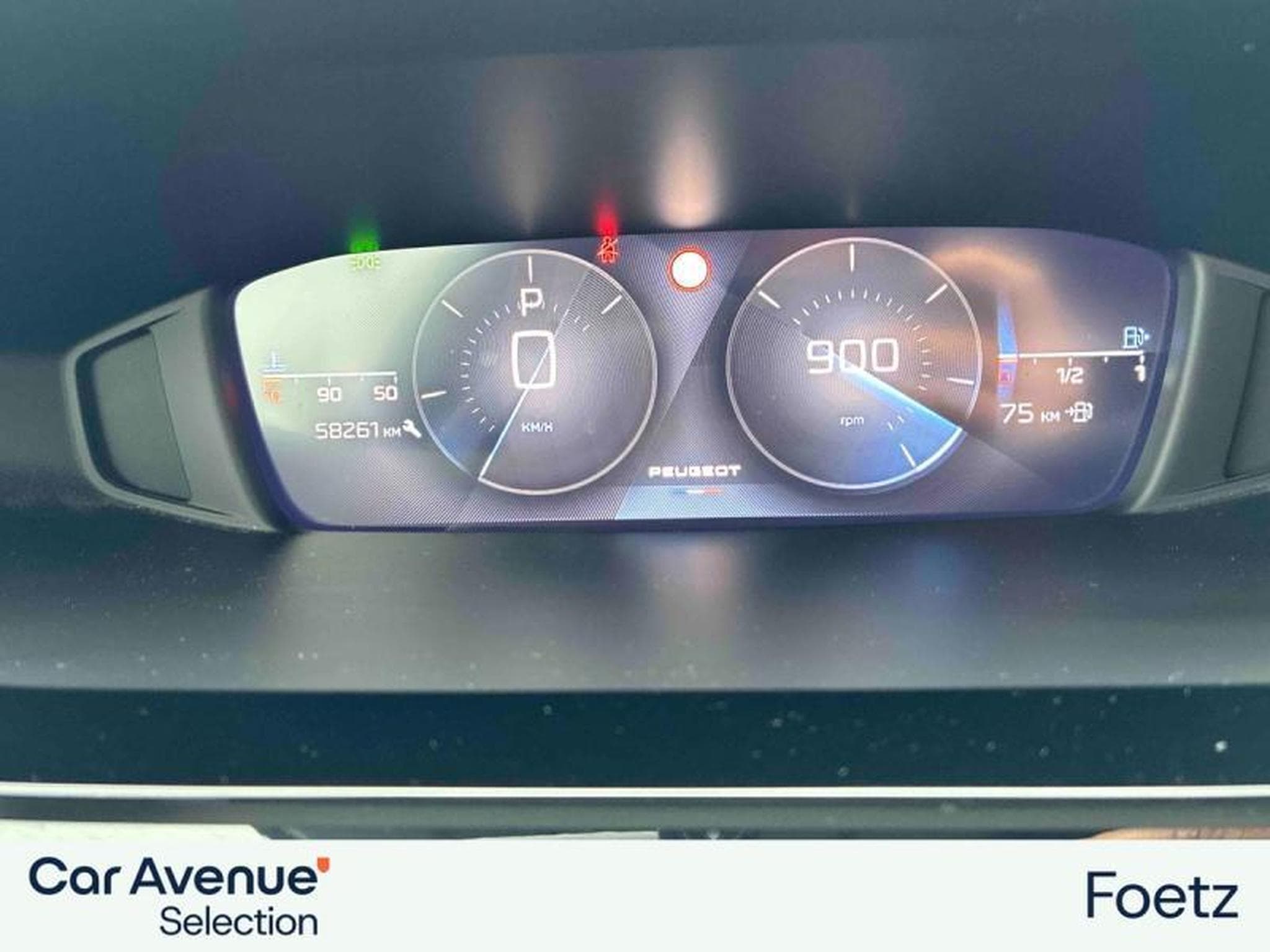 Peugeot 308 III & e- Allure (2024) - Photo 18