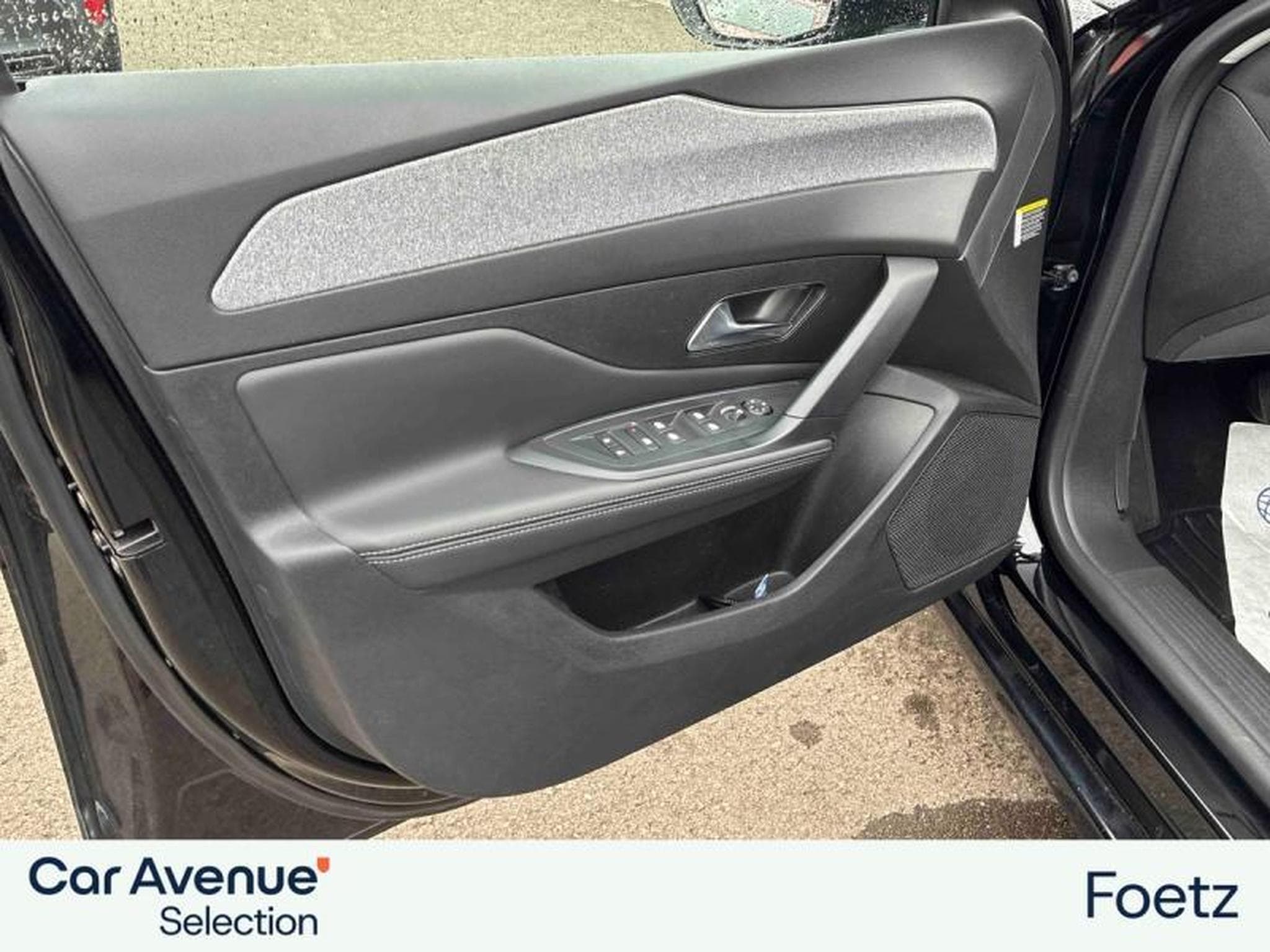 Peugeot 308 III & e- Allure (2024) - Photo 27