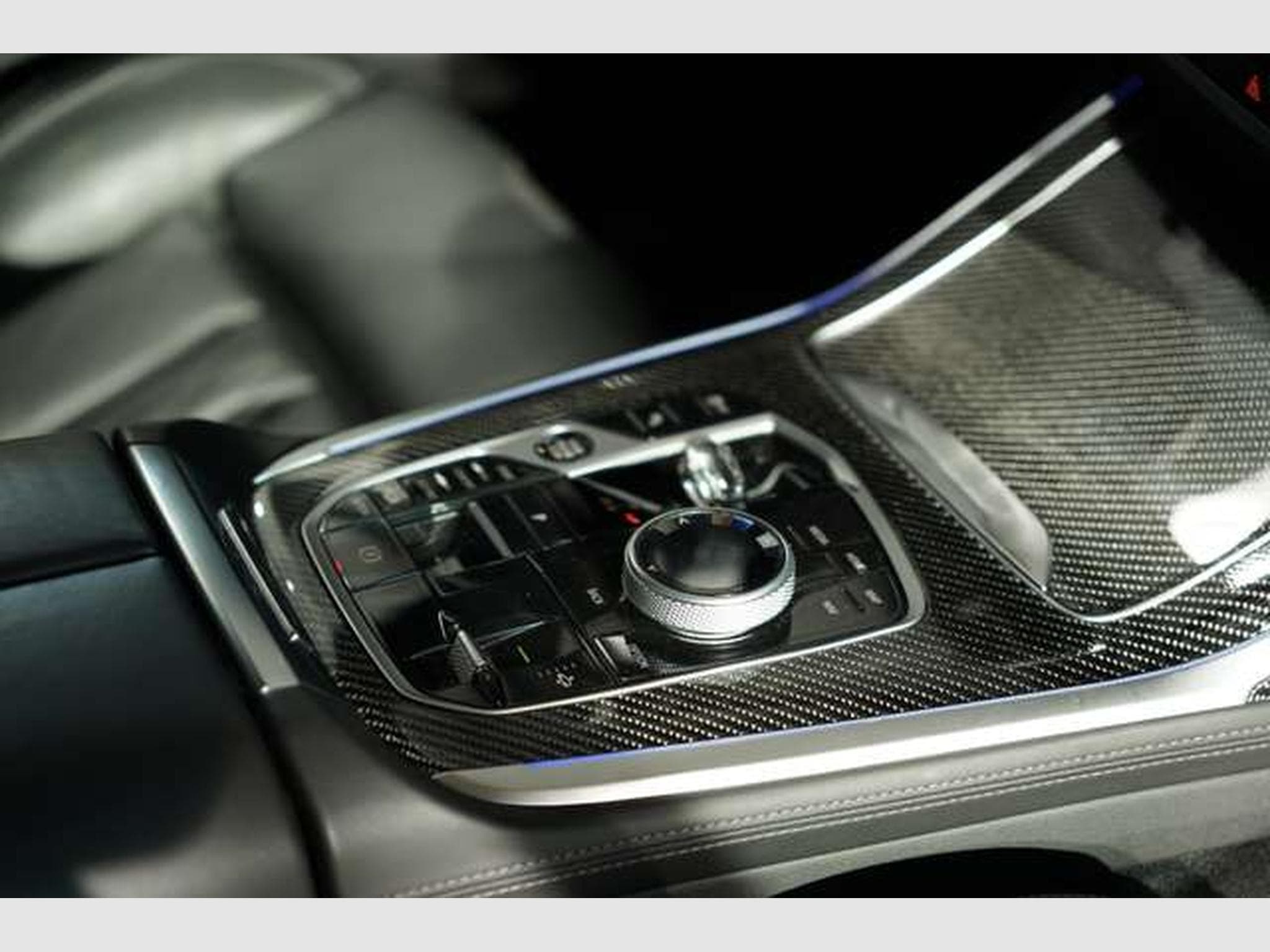BMW X7 xD 40 d M Sport Pro*22 *SkyLounge *6-Sitze (2023) - Foto 15
