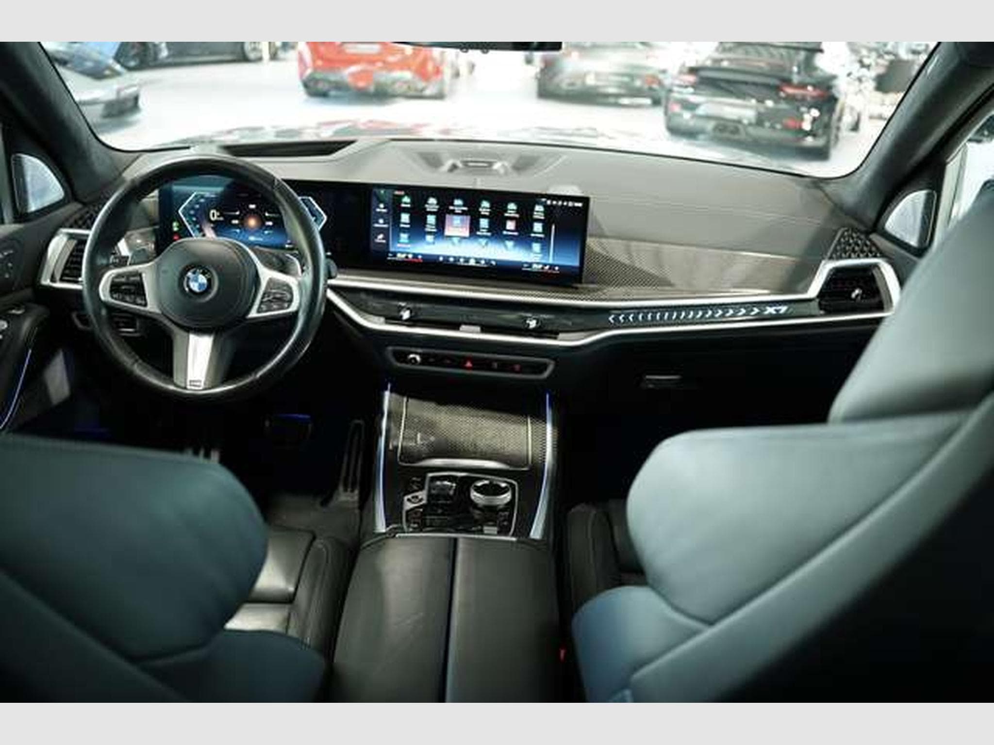 BMW X7 xD 40 d M Sport Pro*22 *SkyLounge *6-Sitze (2023) - Foto 39