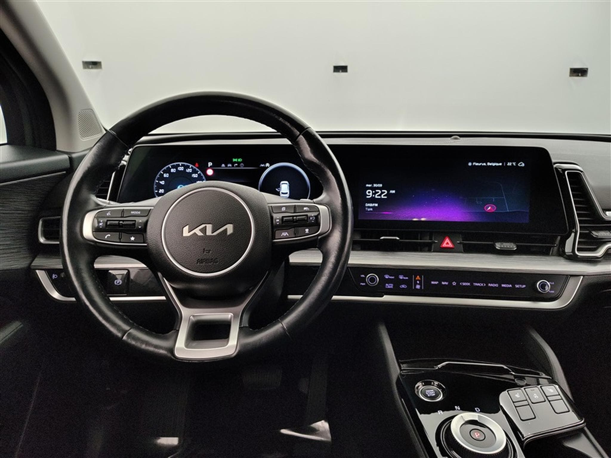 Kia Sportage 1.6 T-GDi 150cv DCT NAVI / CARPLAY / CAMERA (2023) - Photo 9