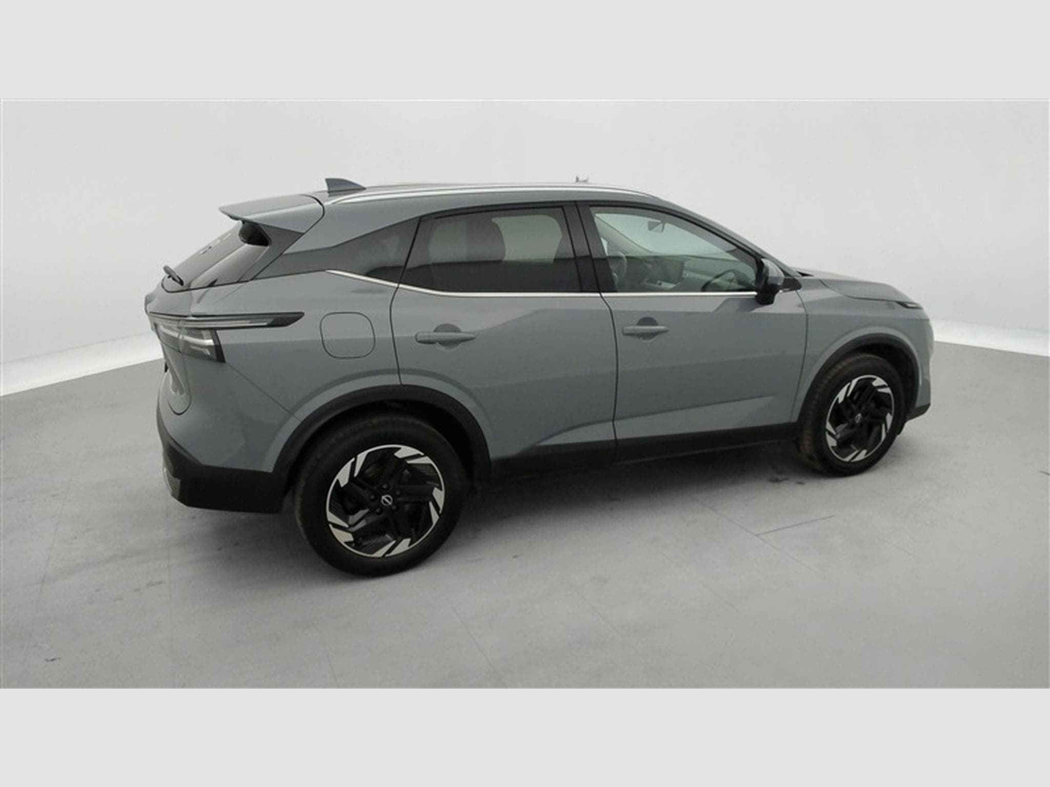 Nissan Qashqai 1.3 DIG-T MHEV N-Connecta Xtronic (2024) - Photo 25